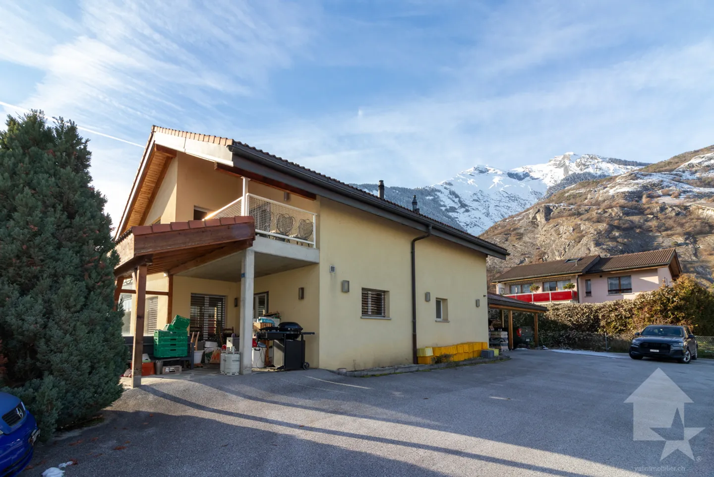 Schöne Villa mit einer Wohnfläche von 198 m2 auf einem Grundstück von 1000m2 - Foto 19 von 20