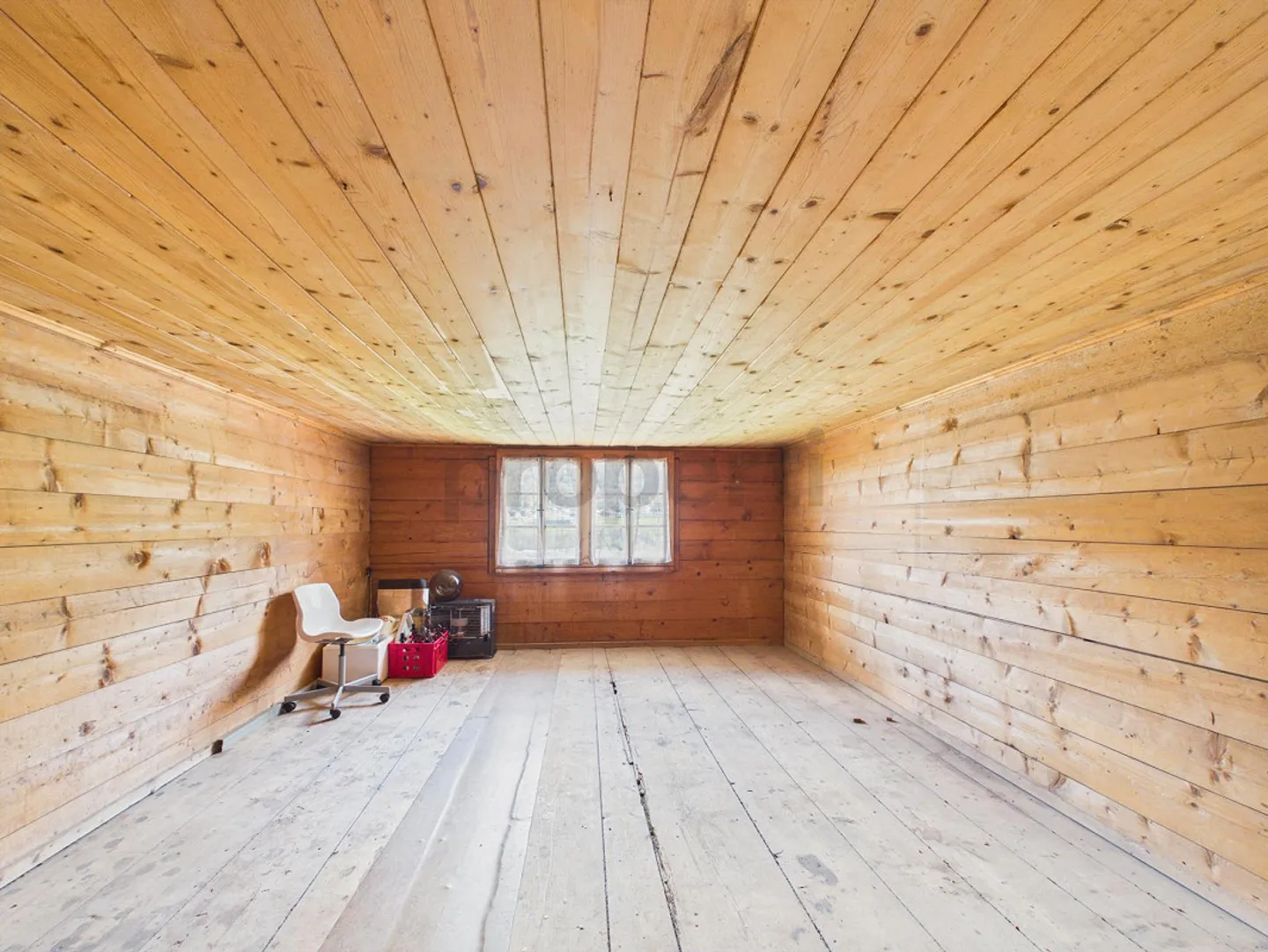 7.5 Rooms, 139 m², 2nd Floor & Attic - Photo 10 of 13