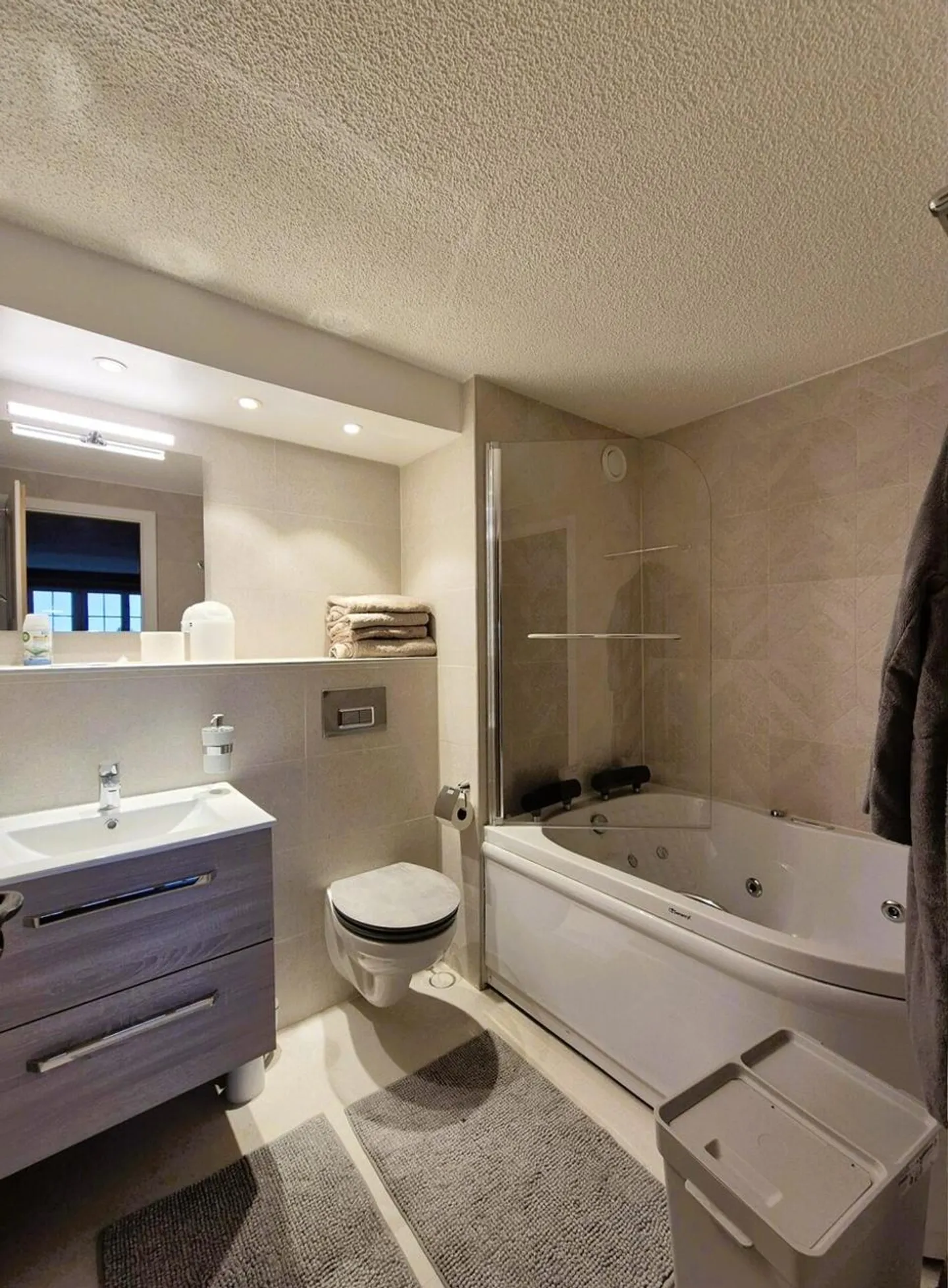 Bright 3.5-room duplex with garden, quiet and sought-after setting - Photo 10 of 10