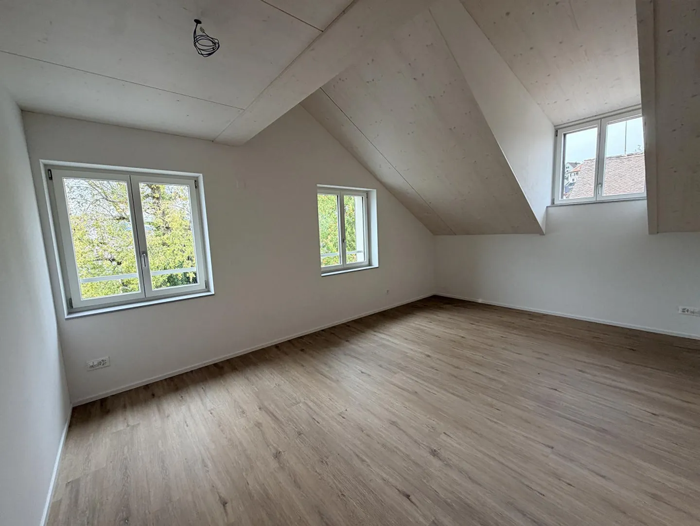 First rental: Spacious 4.5-room maisonette apartment in replacement new building - Photo 9 of 21