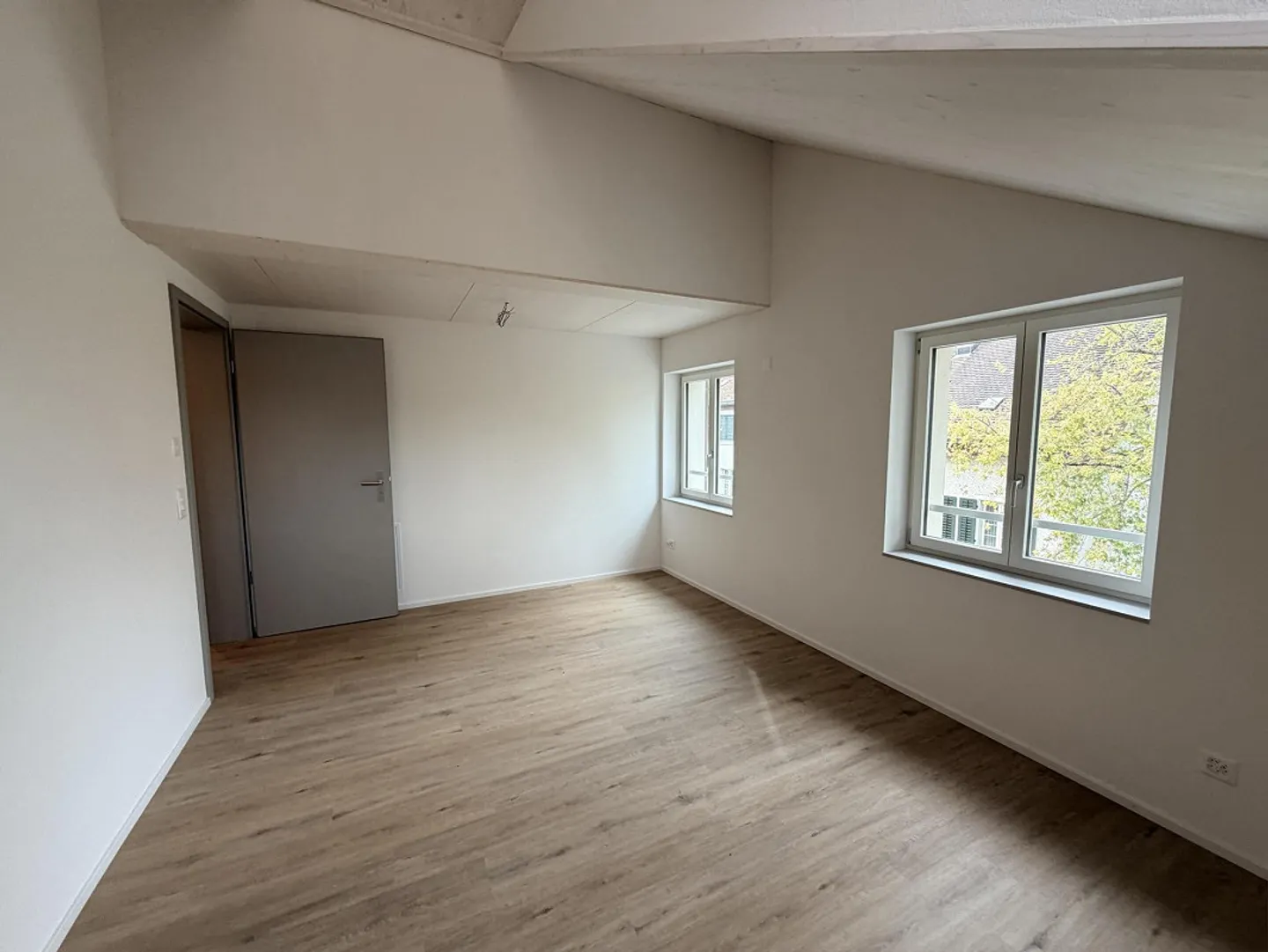 First rental: Spacious 4.5-room maisonette apartment in replacement new building - Photo 10 of 21
