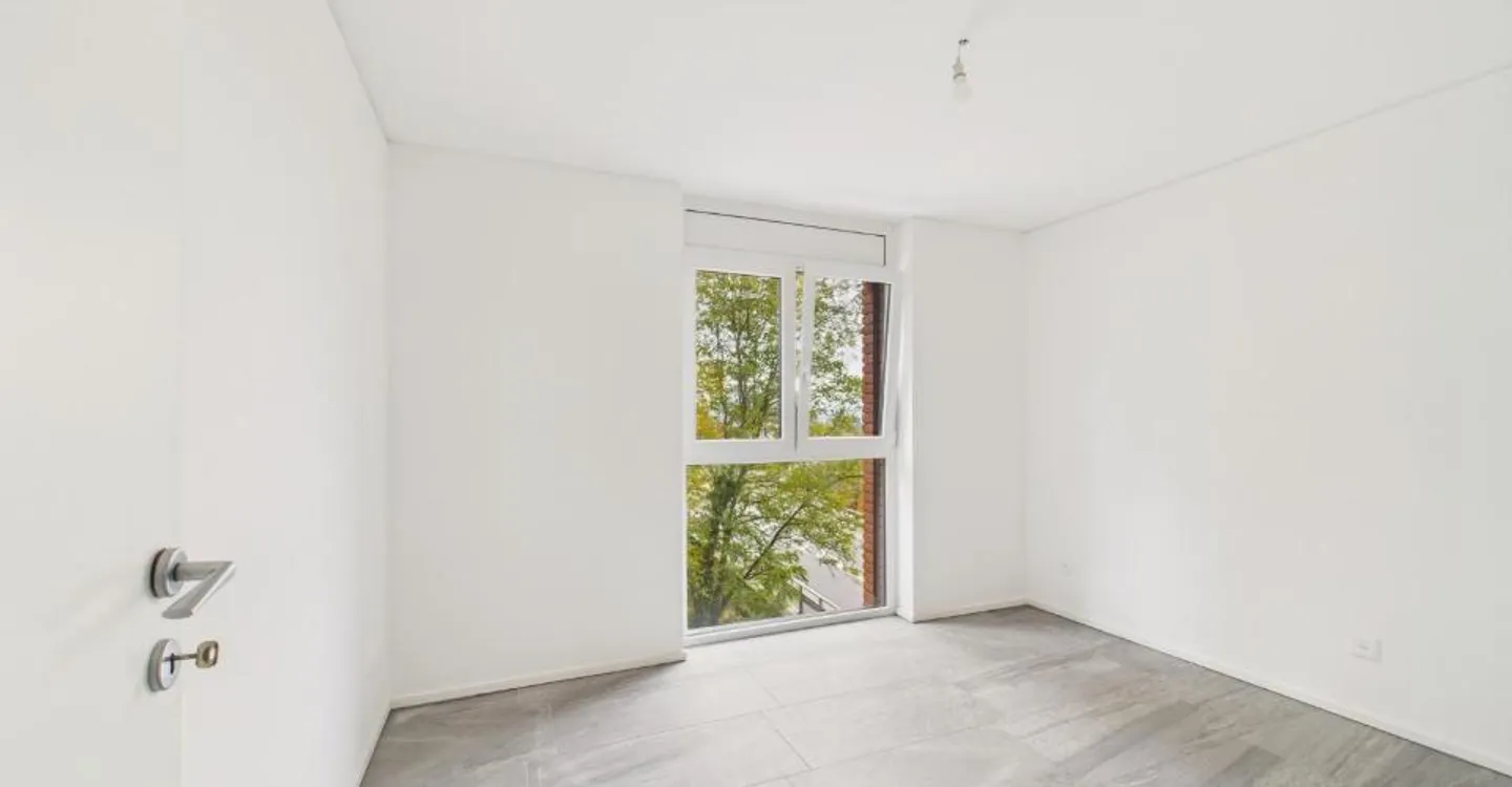 Modern 3.5-room apartment with terrace and leisure room in Cadro - PRIMARY AND SECONDARY RESIDENCE - Photo 5 of 9