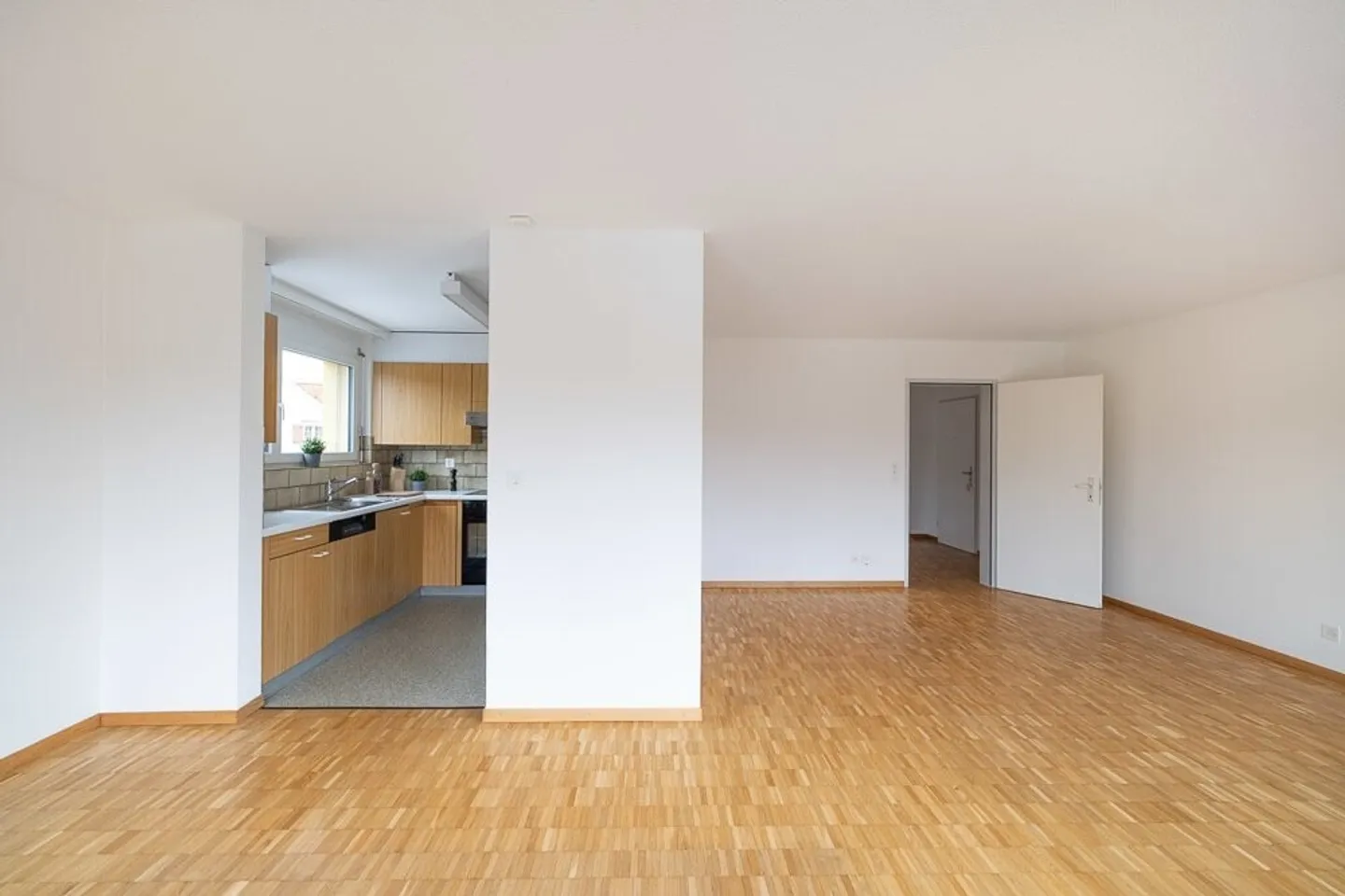 Bel appartement dans un emplacement calme ! - Photo 2 sur 5