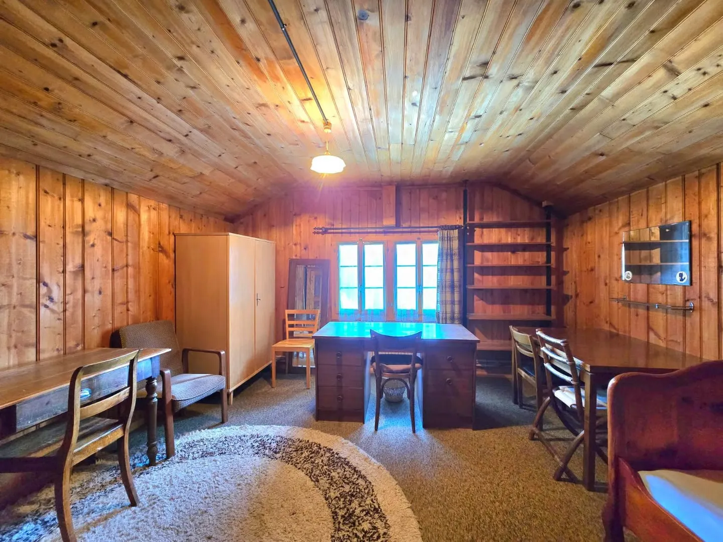 Großes Familienhaus mit 2 Wohnungen, Gewerbefläche, Scheune und Außenbereich in Hérémence - Foto 17 von 39