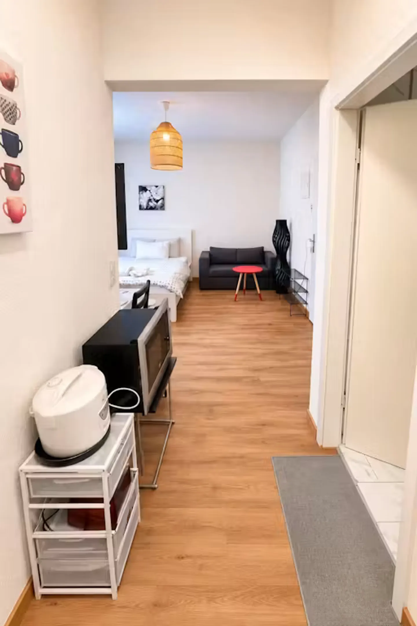 Charming Apartment in Zürich - Photo 6 of 10