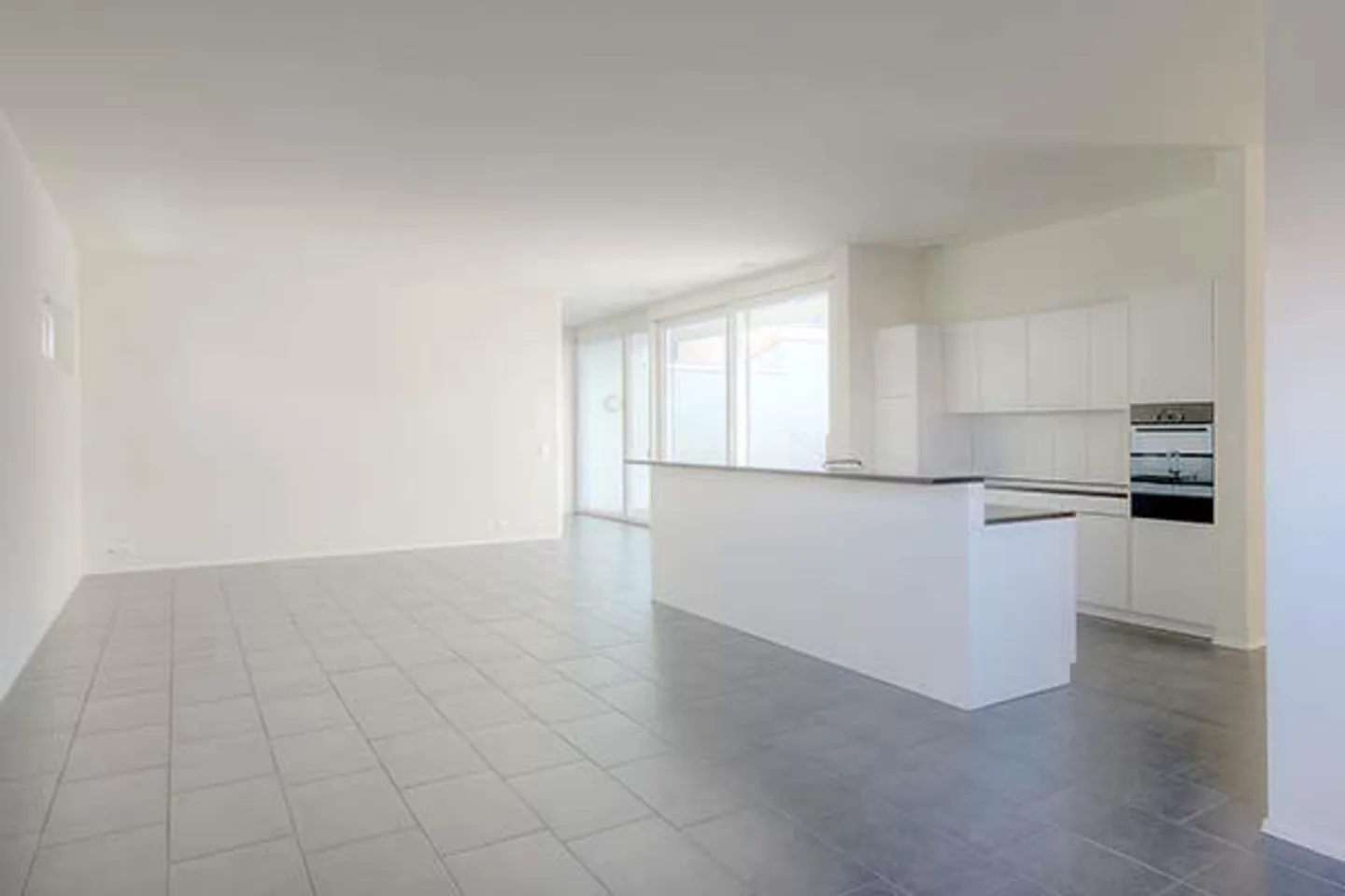 Modern Apartment in Central Location - Photo 2 of 9