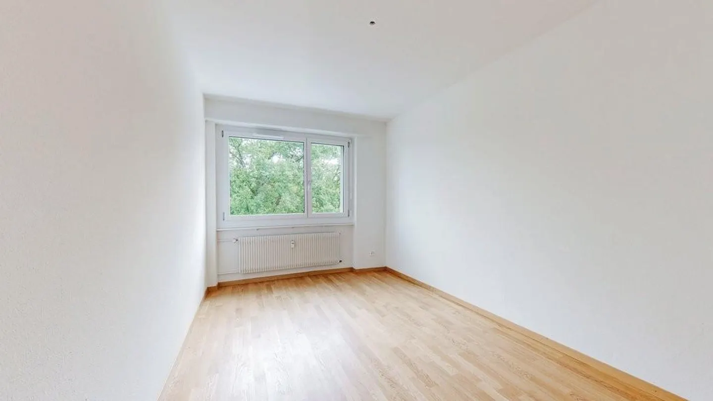 Well-maintained 3.5-room apartment in a desirable city location - Photo 6 of 8