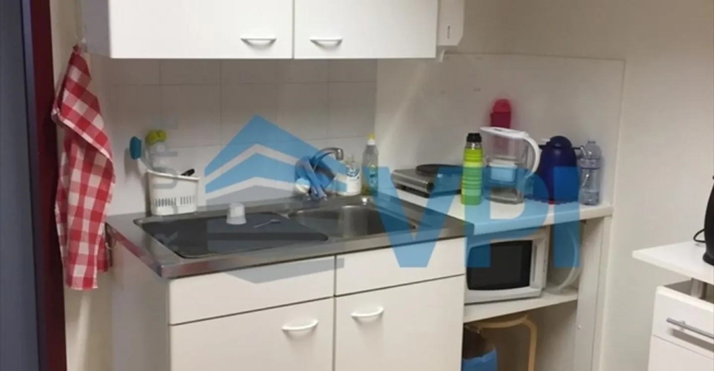 «Bureau 4 pièces» - Photo 3 sur 9