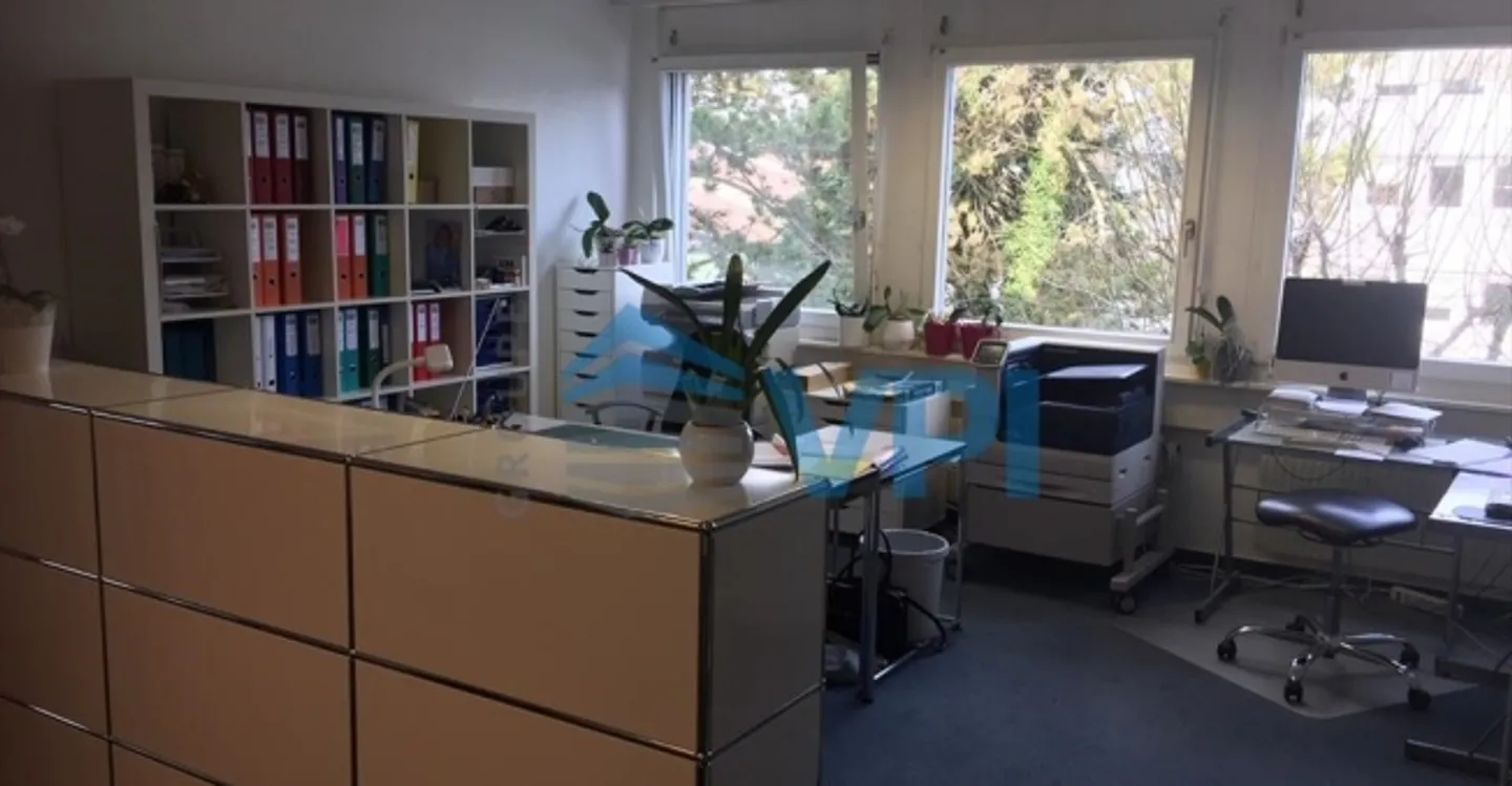 «Bureau 4 pièces» - Photo 4 sur 9