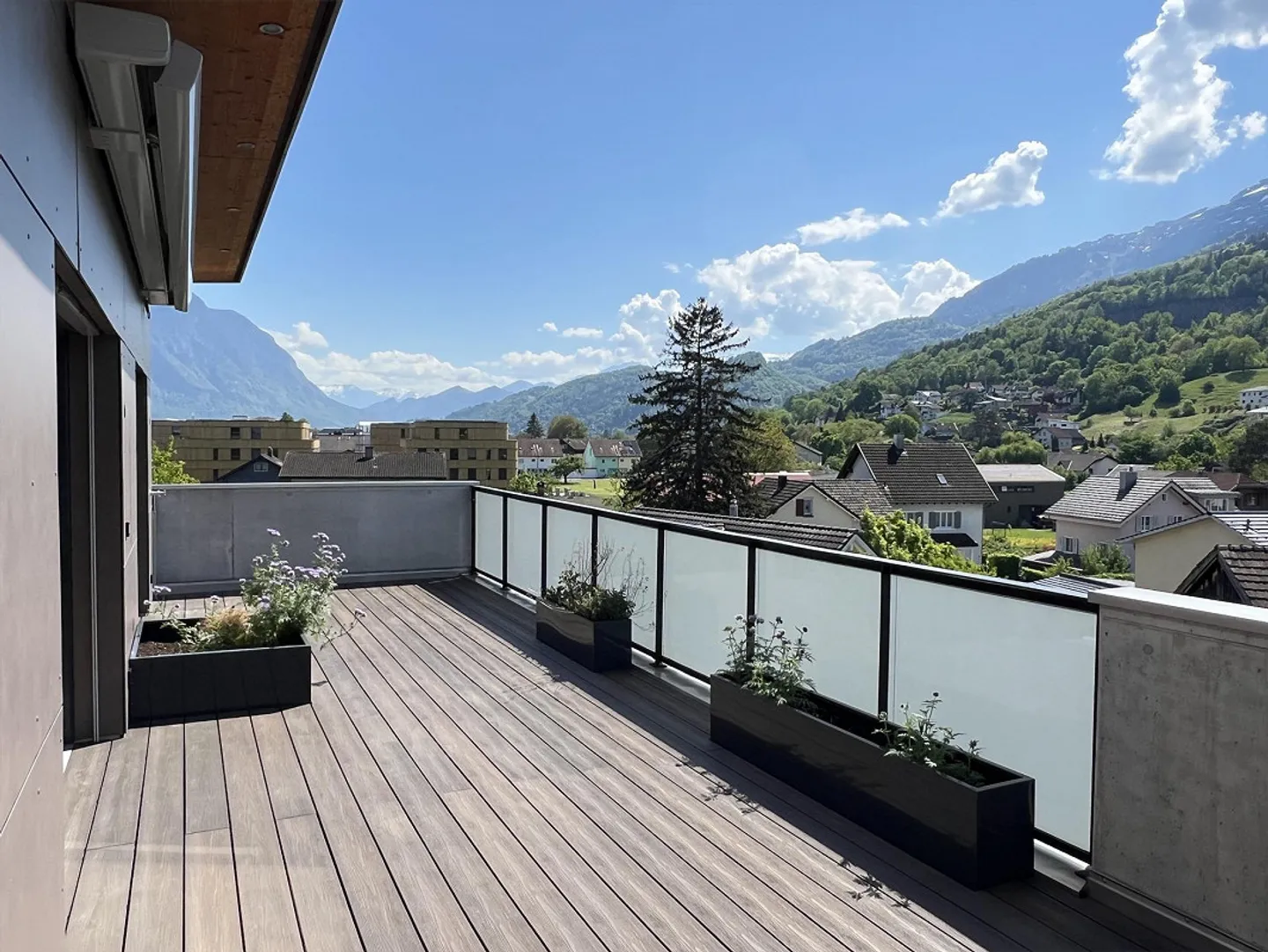 Attico di 4,5 locali da sogno con elevato standard di finitura - Foto 11 di 13
