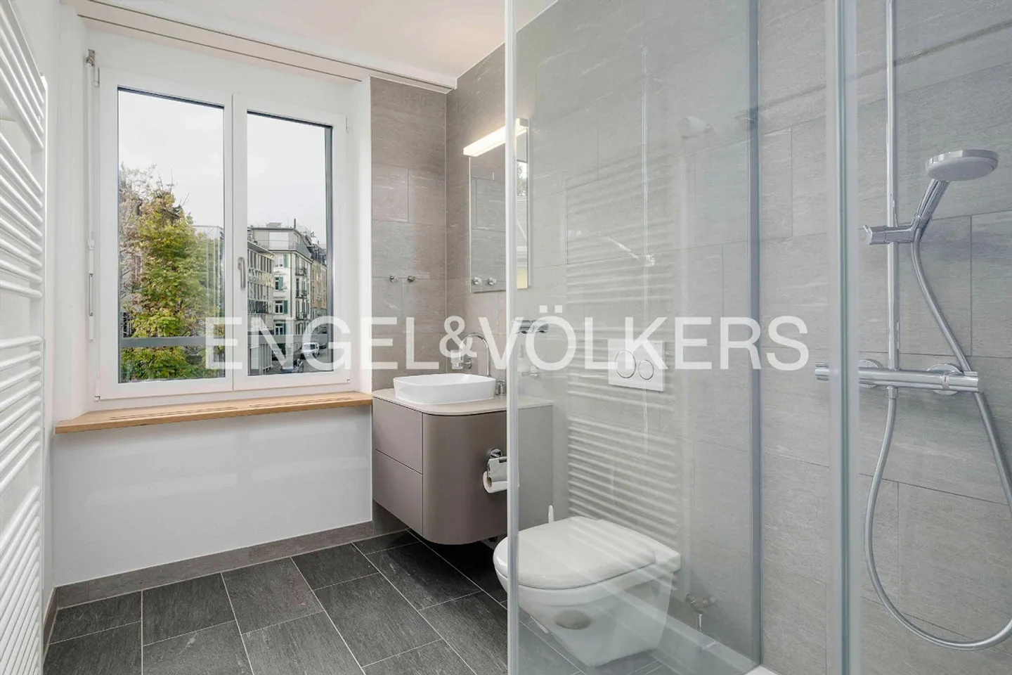 Luxuriöse Attika-Maisonette mit Aussicht - Foto 6 von 9