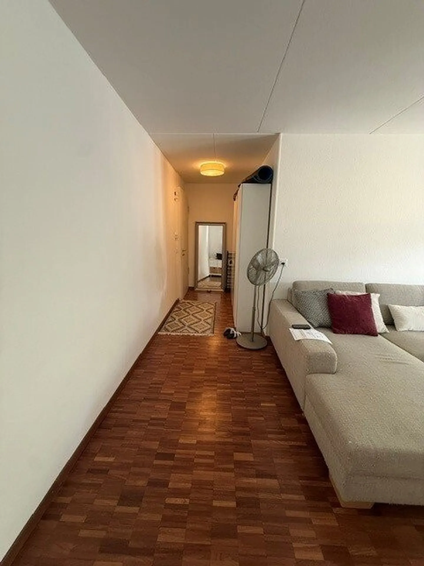 Superb renovated accommodation - Photo 4 of 8