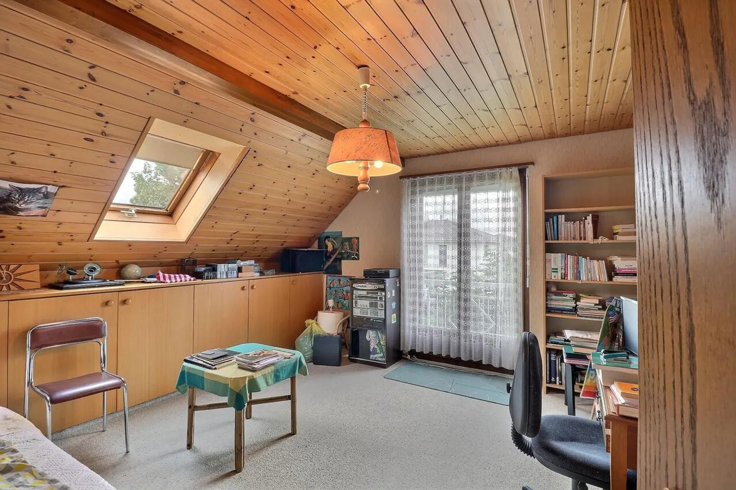 Spacious family home in occupied life annuity without rent - Photo 11 of 15