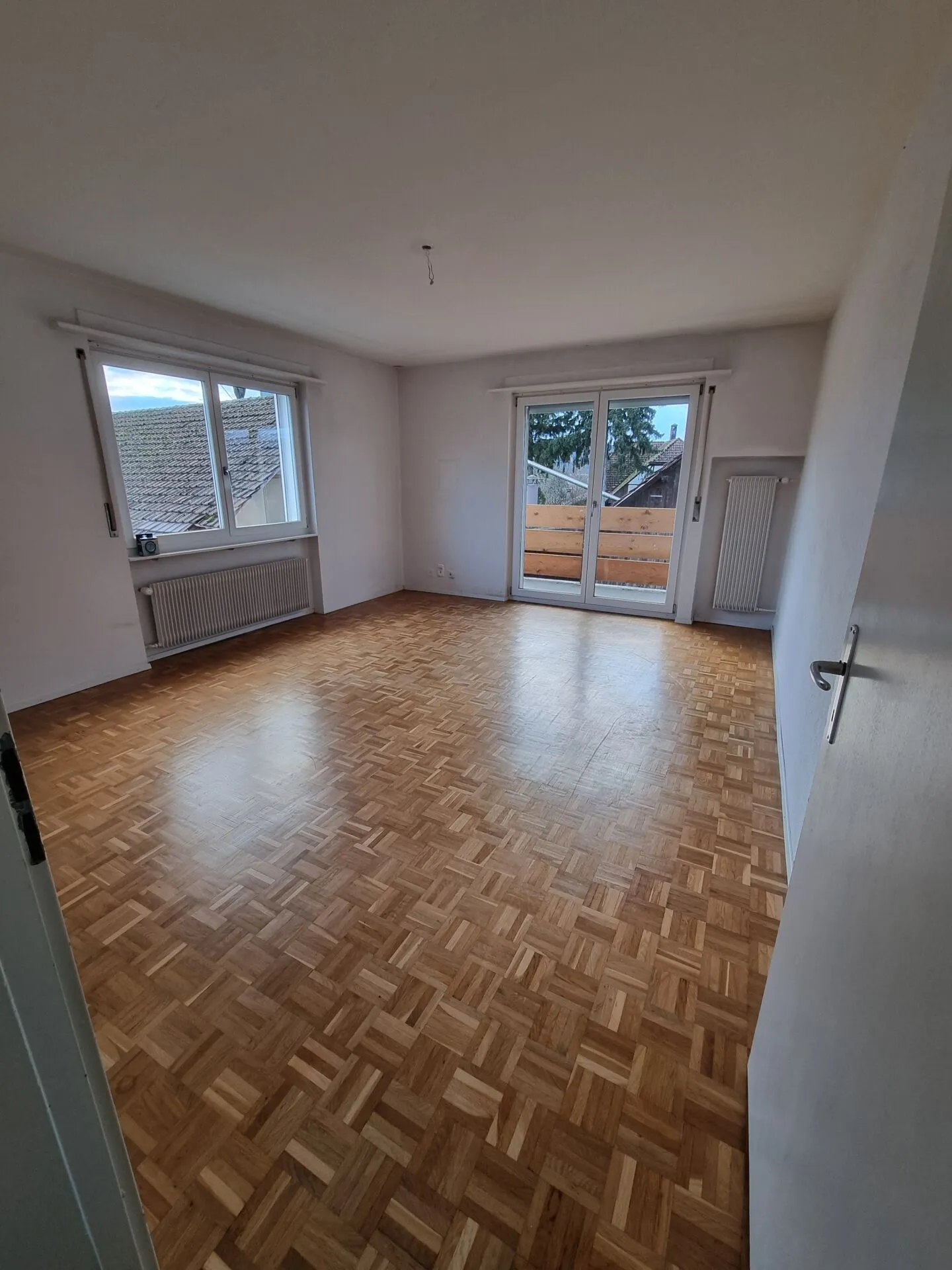 Well-maintained 4.5-room apartment for rent in Schwadernau - Photo 4 of 6