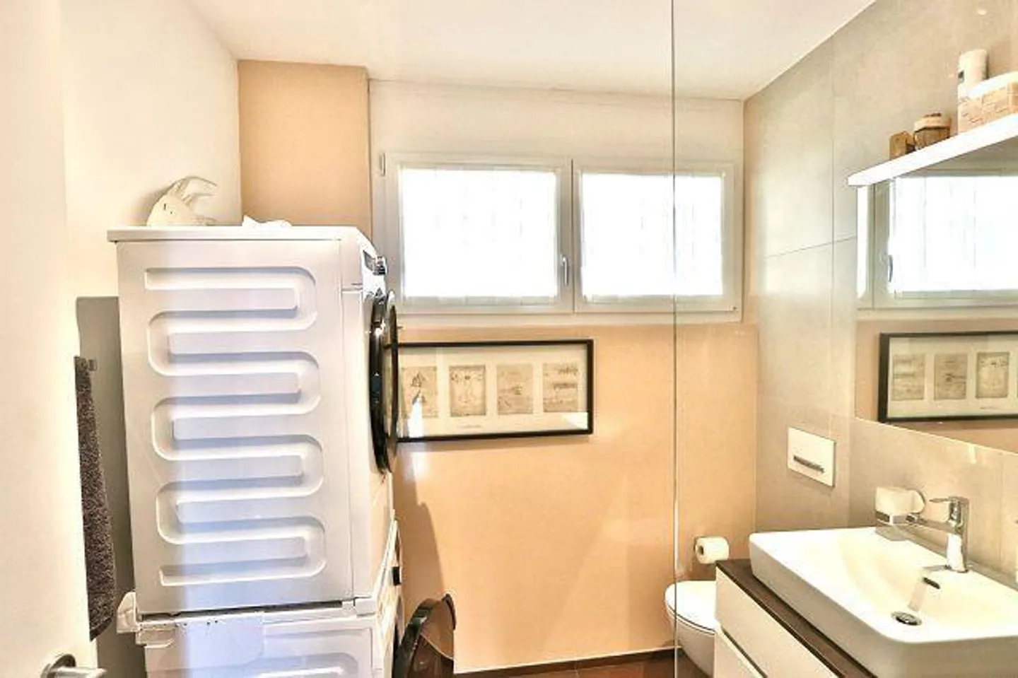 appartamento di 3 1/2 locali con vista panoramica anche sul lago - Foto 14 di 28