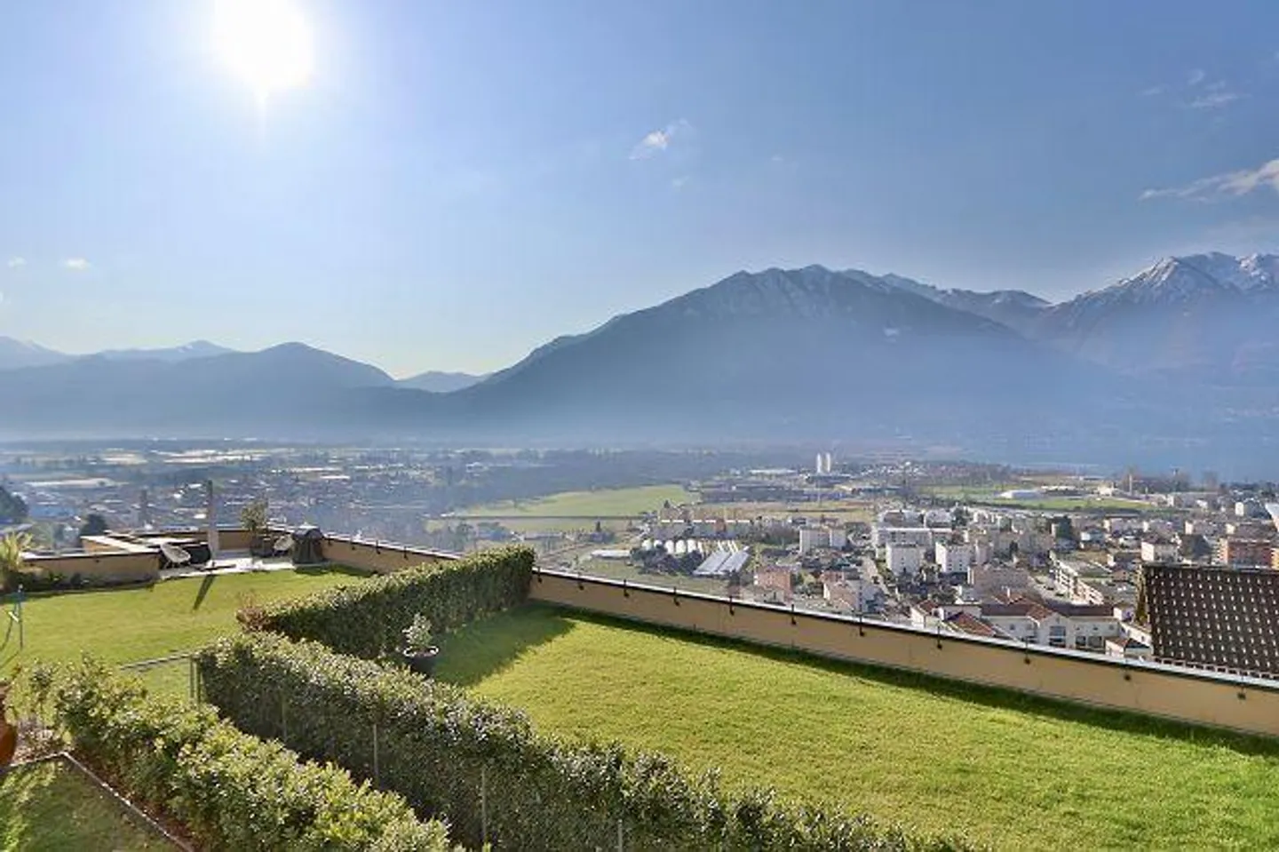 appartamento di 3 1/2 locali con vista panoramica anche sul lago - Foto 22 di 28