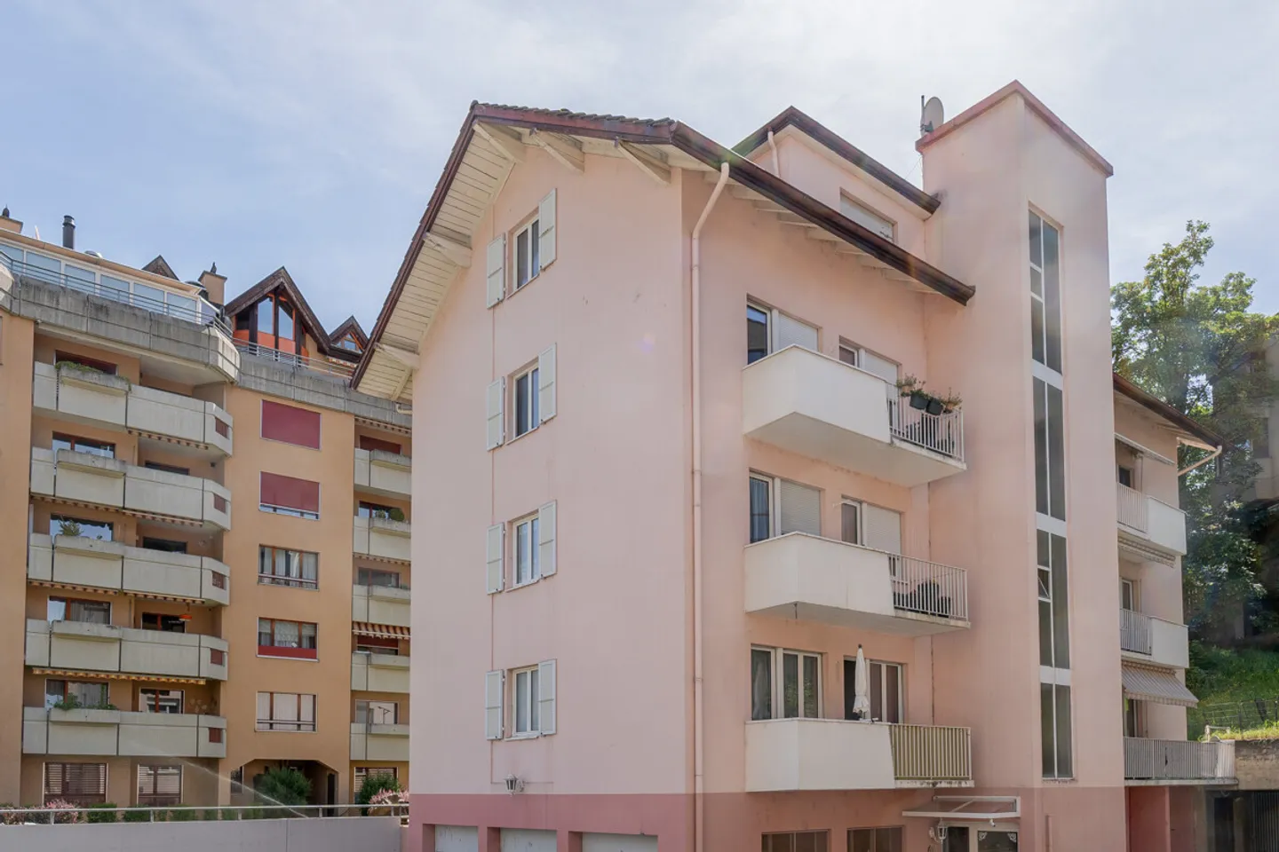 Residential Building - Photo 2 of 12
