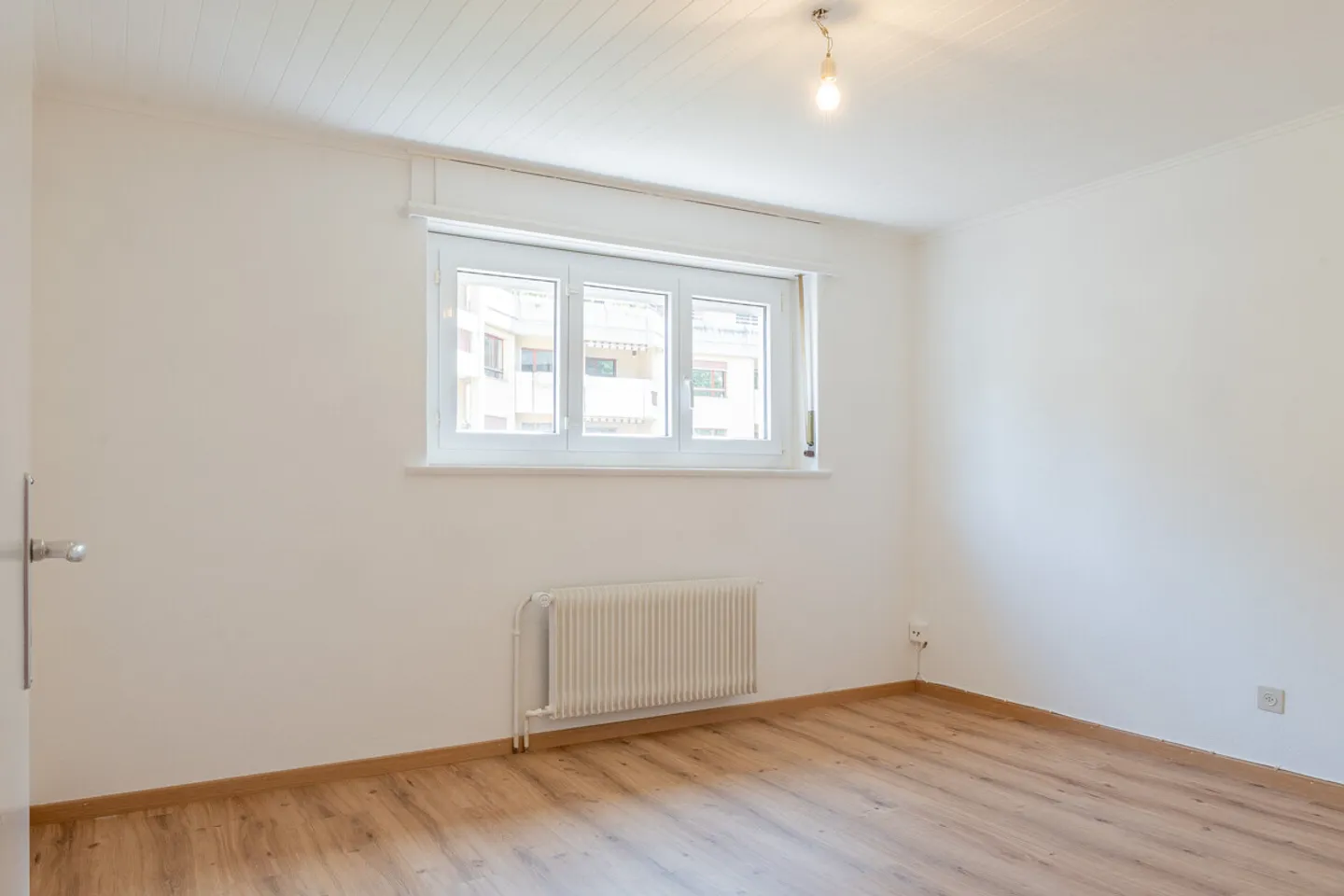 Residential Building - Photo 3 of 12