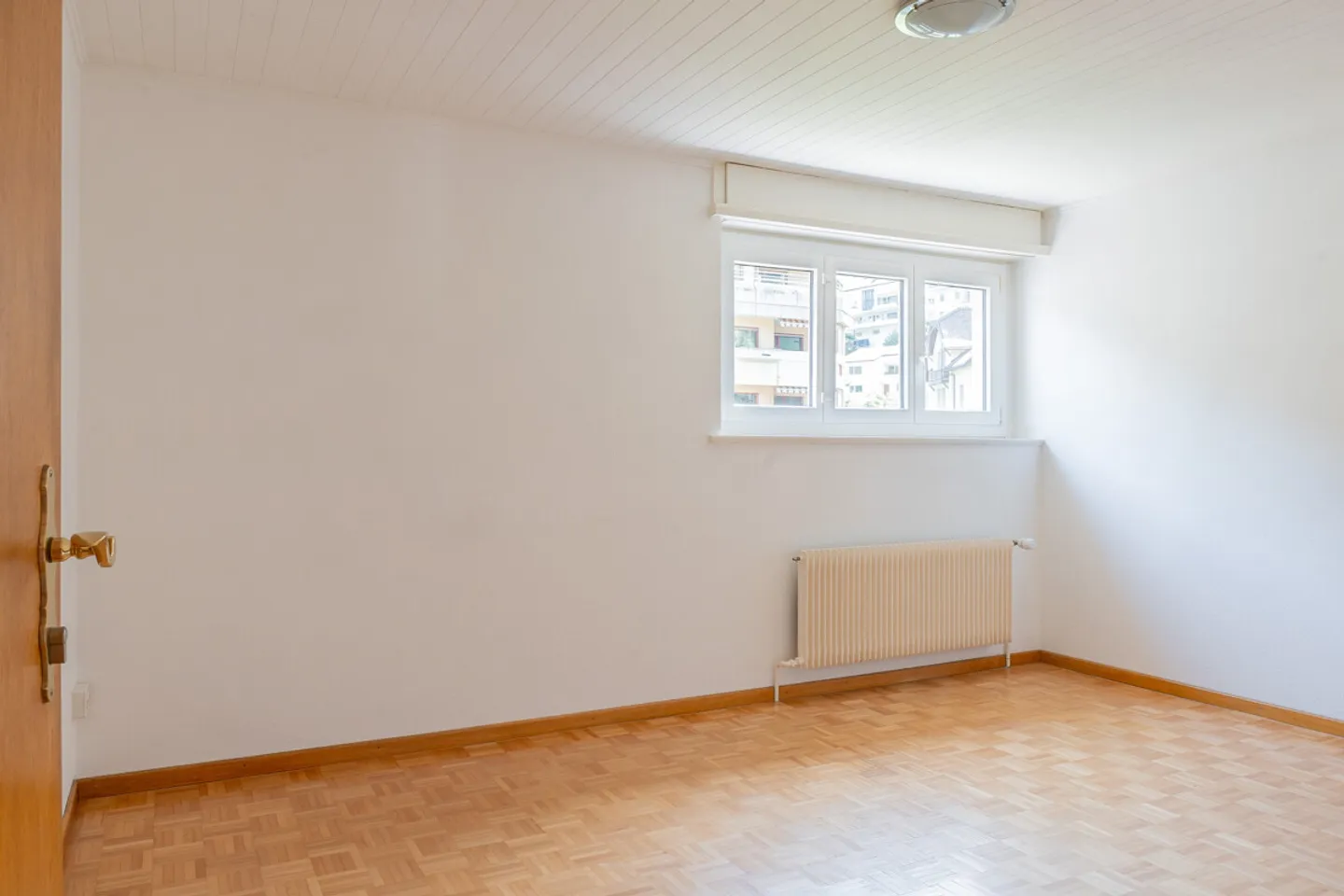 Residential Building - Photo 5 of 12