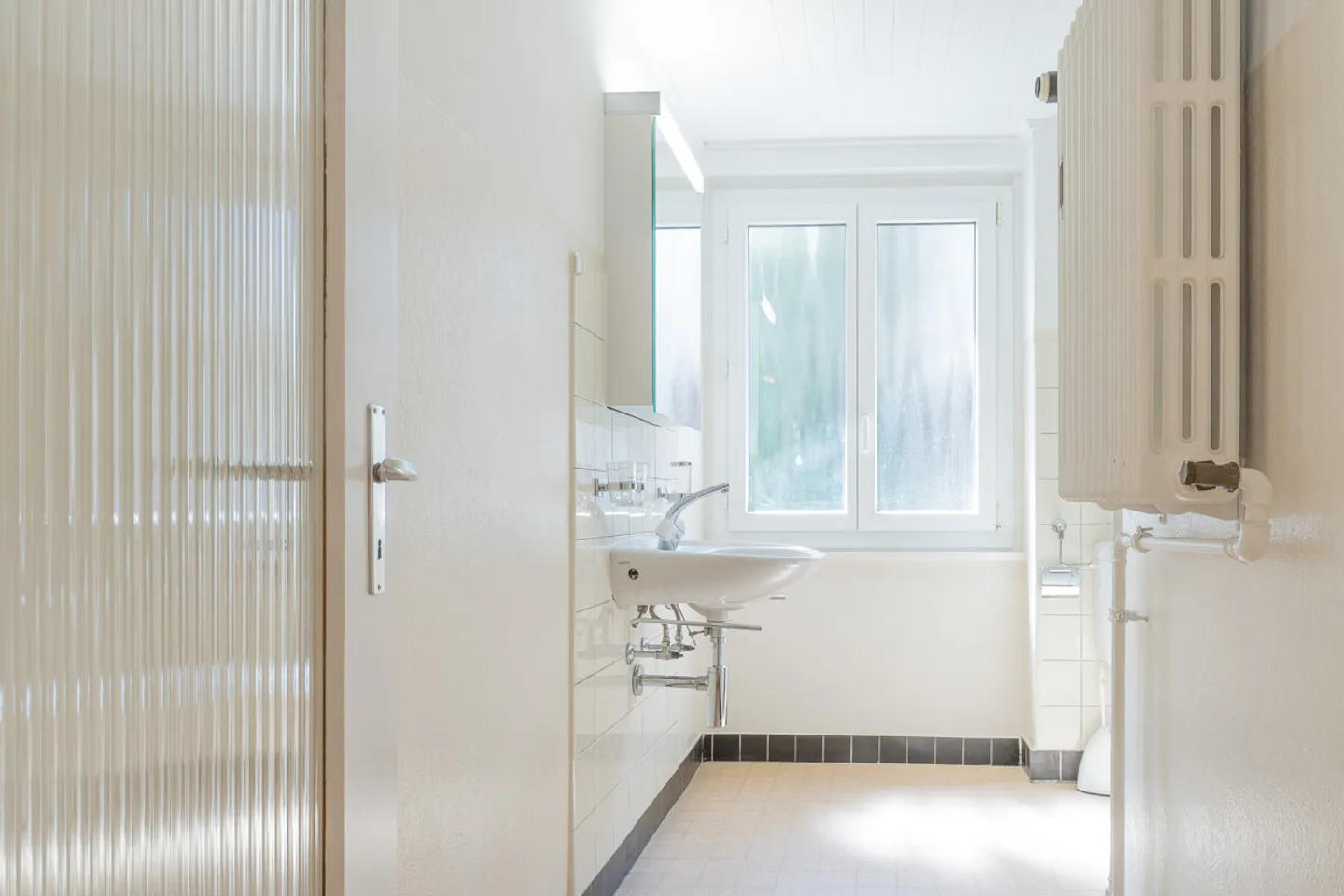 Residential Building - Photo 9 of 12