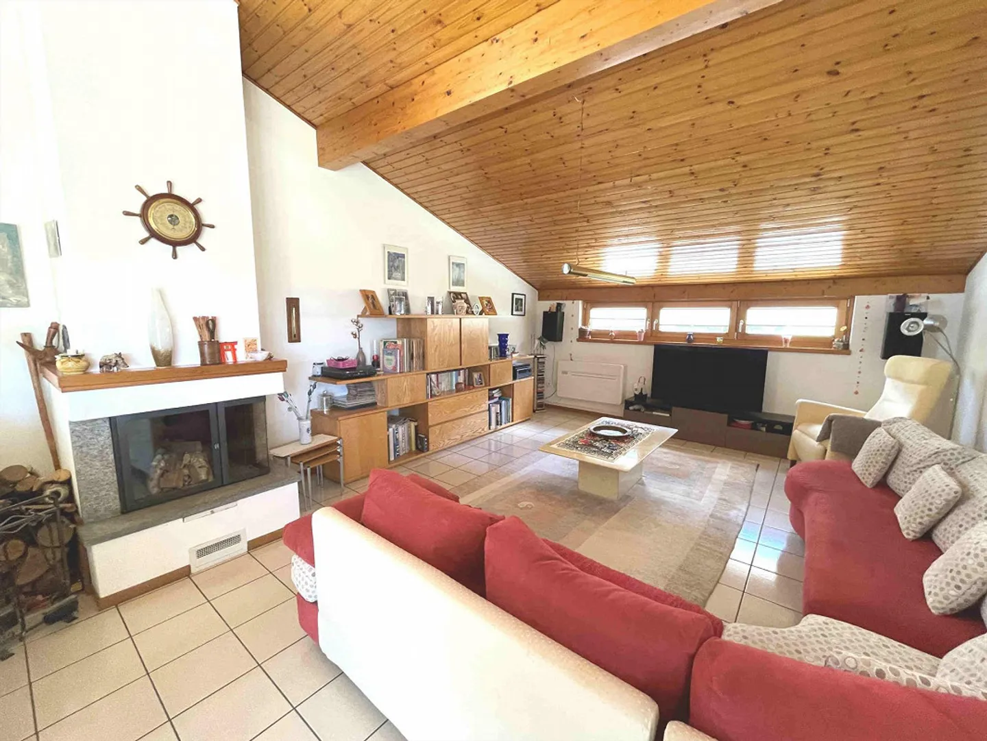 House with a large well-kept garden in a quiet and sunny area - Photo 10 of 24