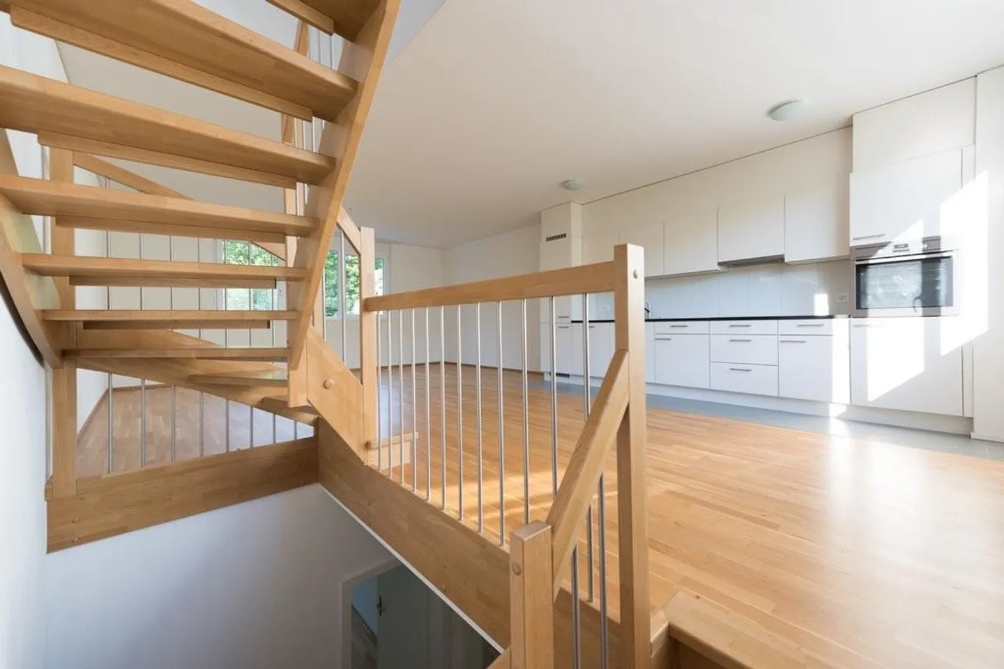 Living on 3 floors - like in your own house - Photo 4 of 11