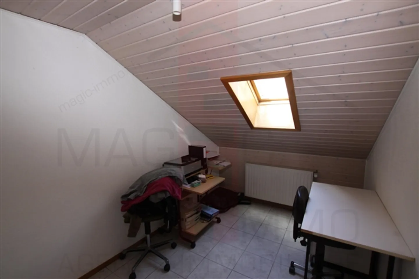 Bâtiment dans le centre-ville de Porrentruy. - Photo 5 sur 9