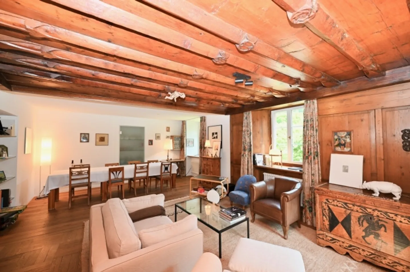 Charming estate with 21 hectares of land, farmhouse and stables - Photo 8 of 20