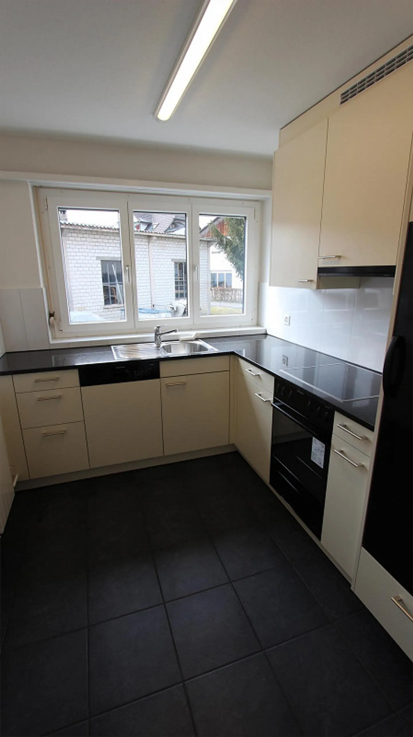 Central and Quiet Location in Schötz! - Photo 1 of 4