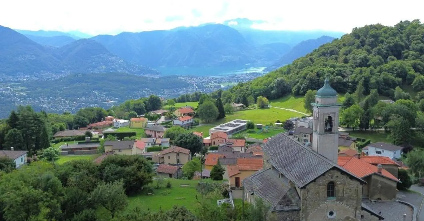 Picturesque 3.5-room detached house in Arosio - Photo 1 of 12