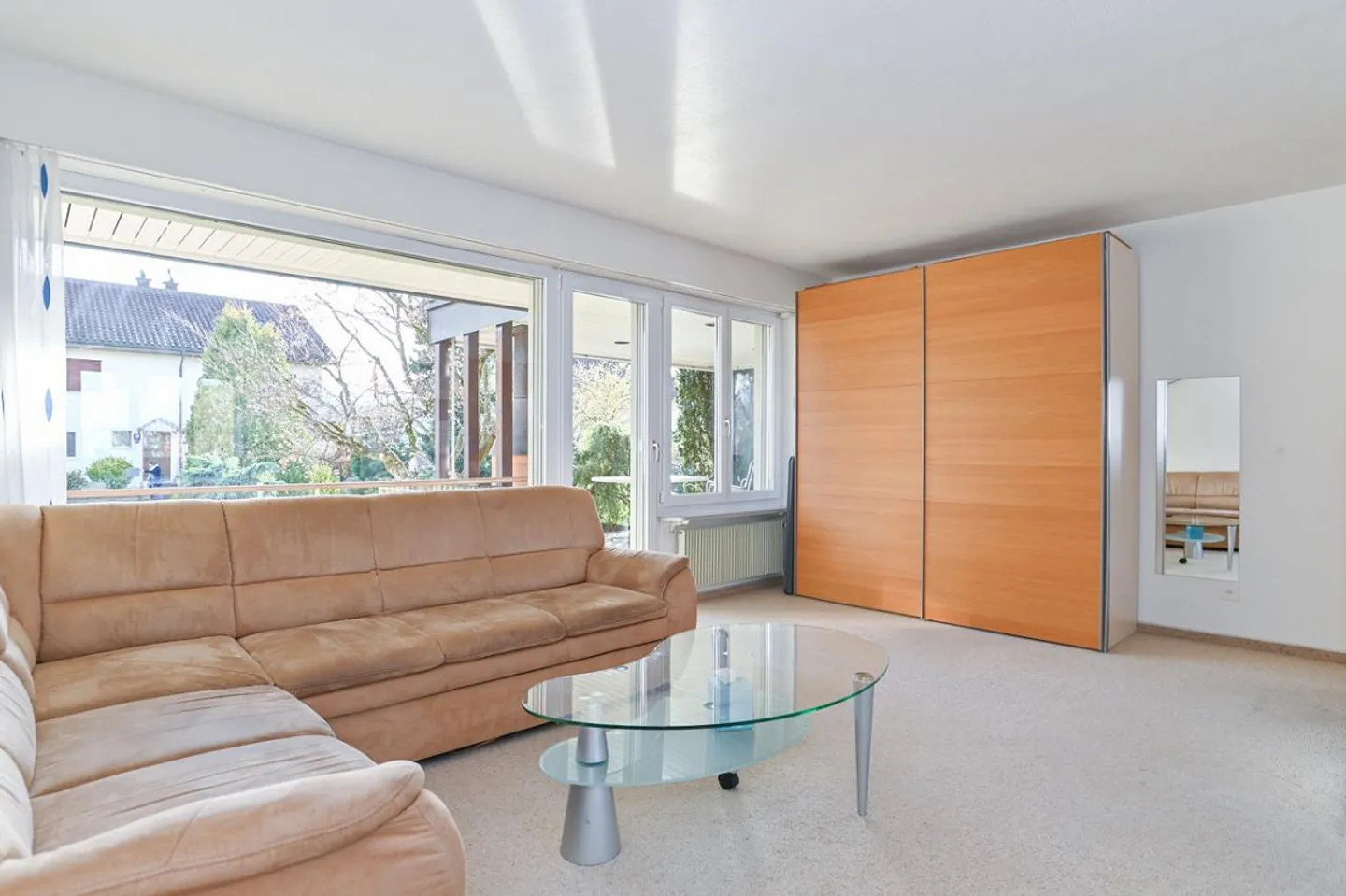 Kompaktes Haus, nahe an der Landwirtschaftszone, an sehr ruhiger Lage - Photo 4 sur 13