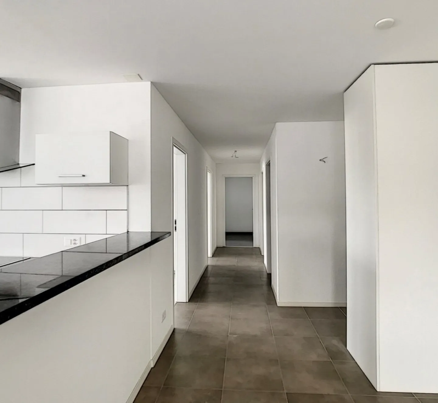 Appartamento di 4.5 locali con balcone - Foto 2 di 6