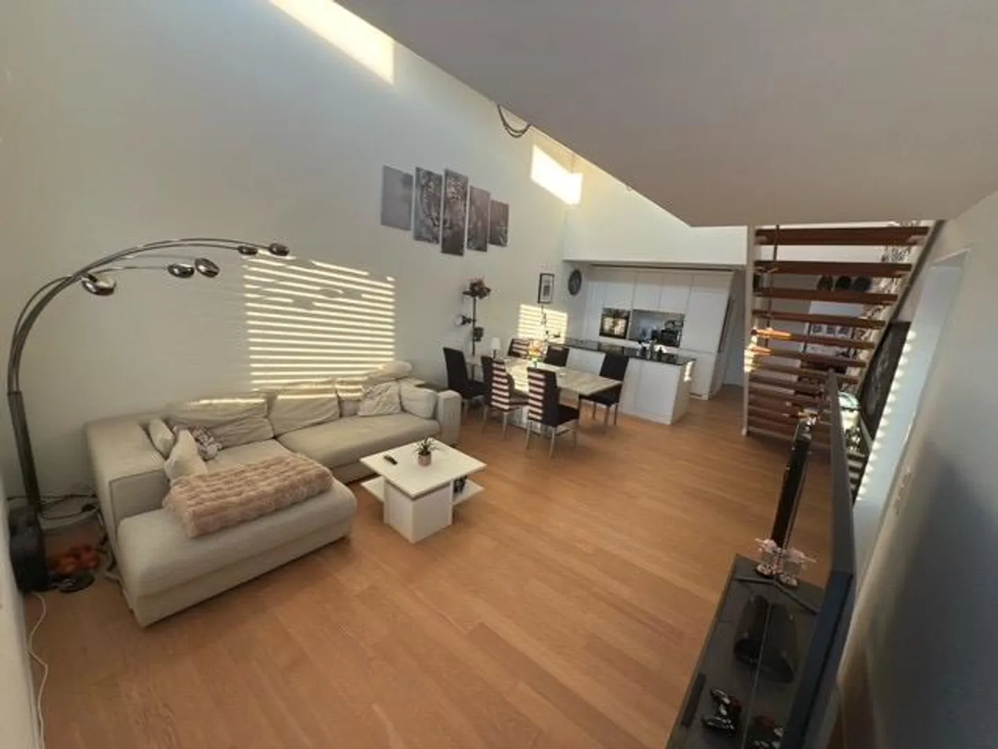 Modern 3.5-room maisonette apartment in Muri AG - Photo 2 of 11