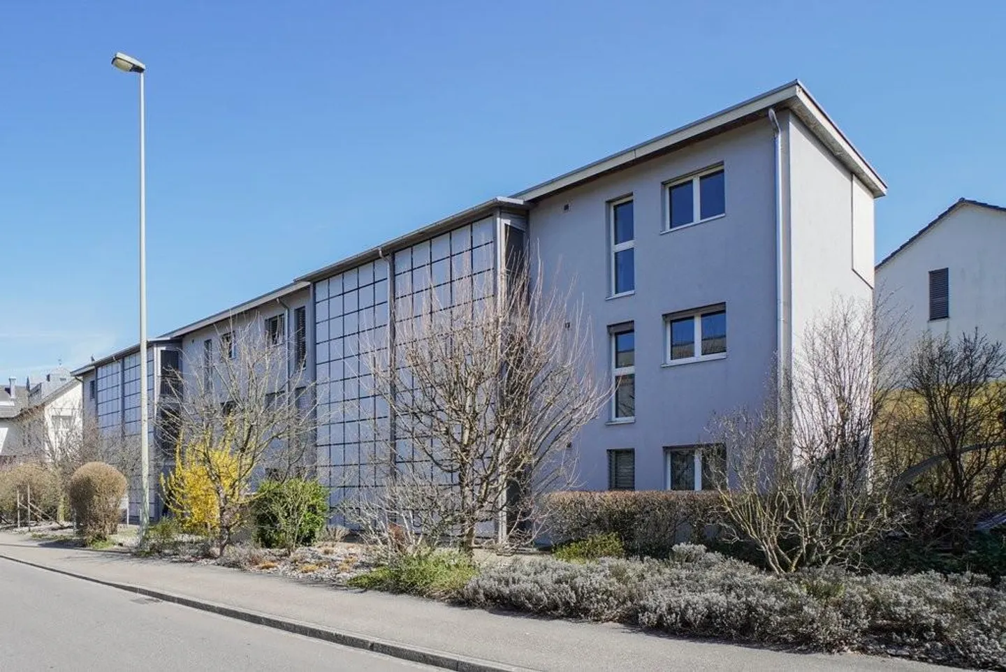 Looking for an apartment in a central location? - Photo 2 of 10