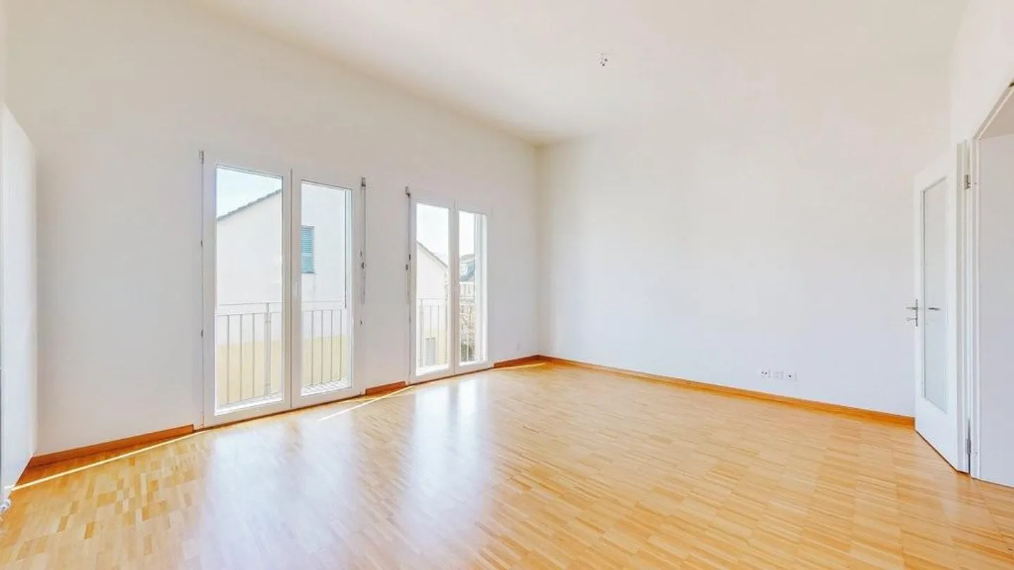 Looking for an apartment in a central location? - Photo 5 of 10