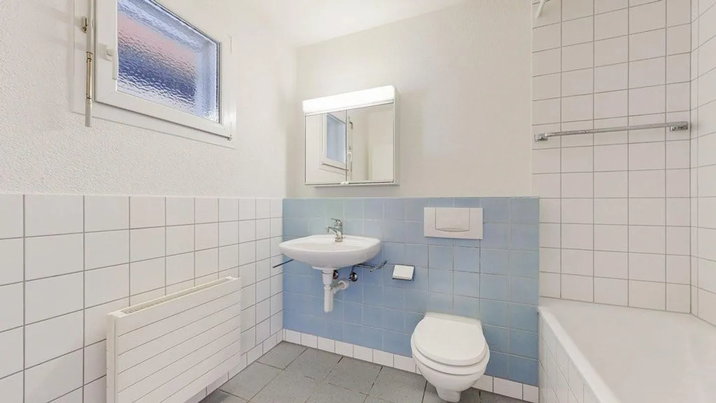 Looking for an apartment in a central location? - Photo 6 of 10