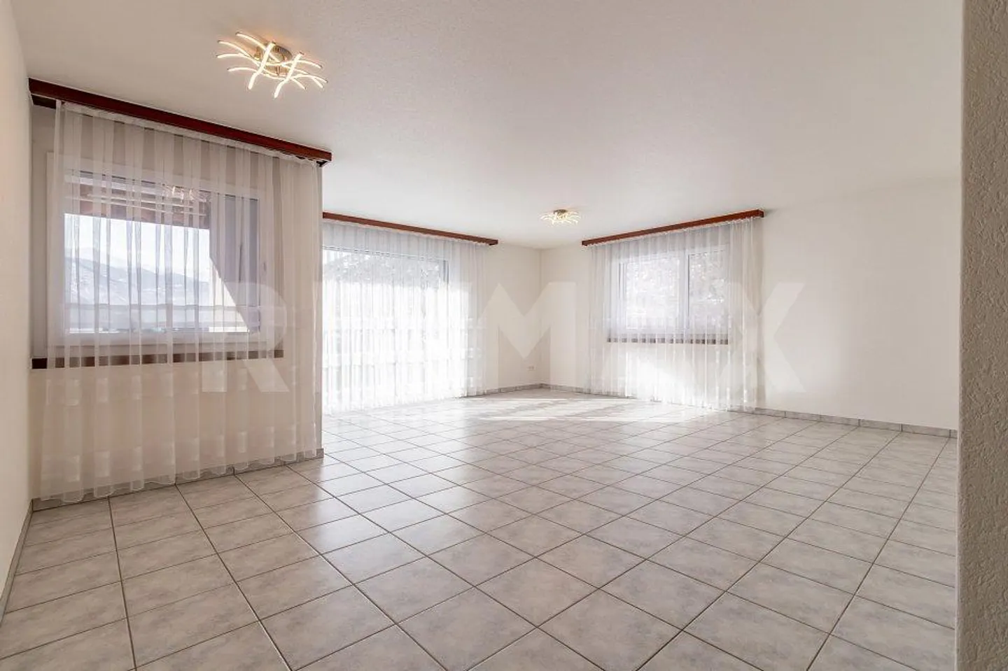 4.5 Room Apartment in Brig - Photo 2 of 13