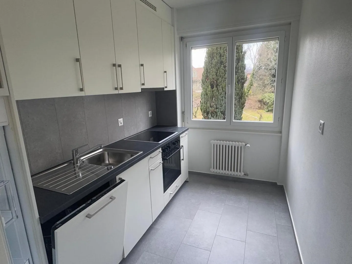 Appartement rénové à Lausanne - Photo 3 sur 5