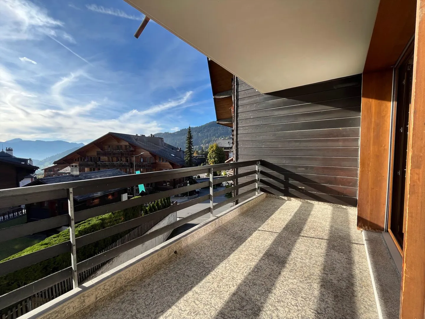 Wohnung mit Terrasse 3.5 Zimmer - Foto 2 von 6