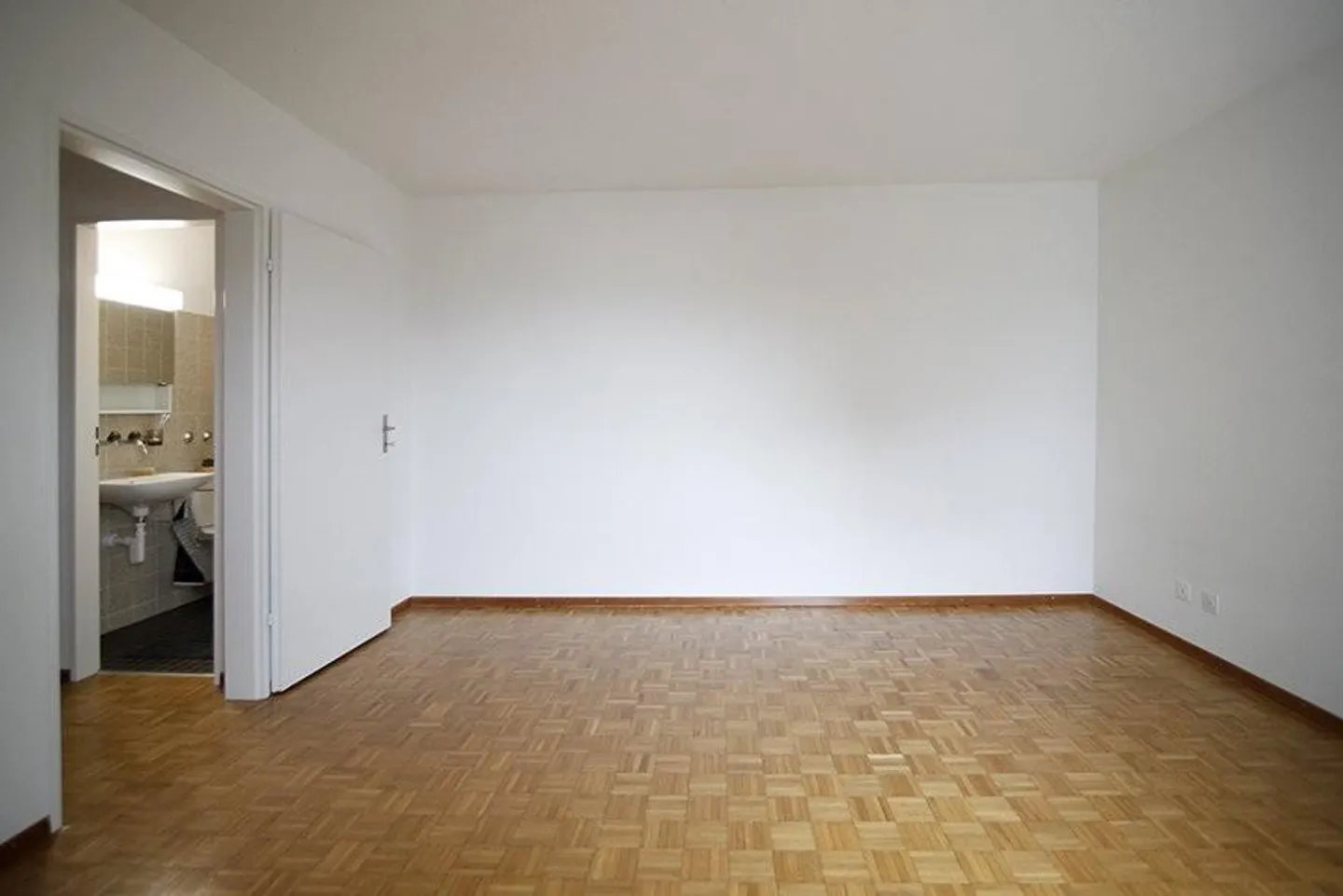 Charmante Altbauwohnung in Lengnau - Foto 3 von 10