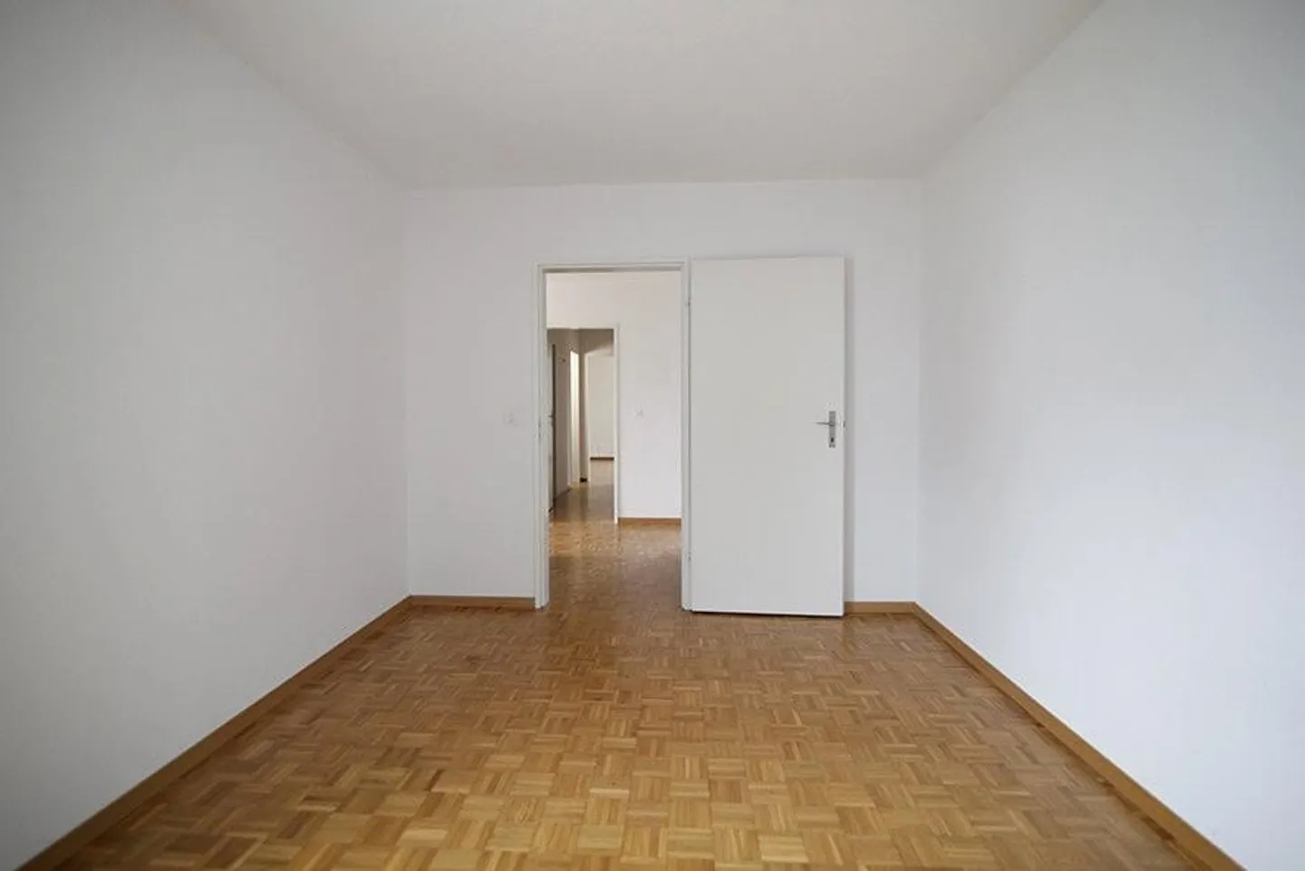 Charmante Altbauwohnung in Lengnau - Foto 4 von 10