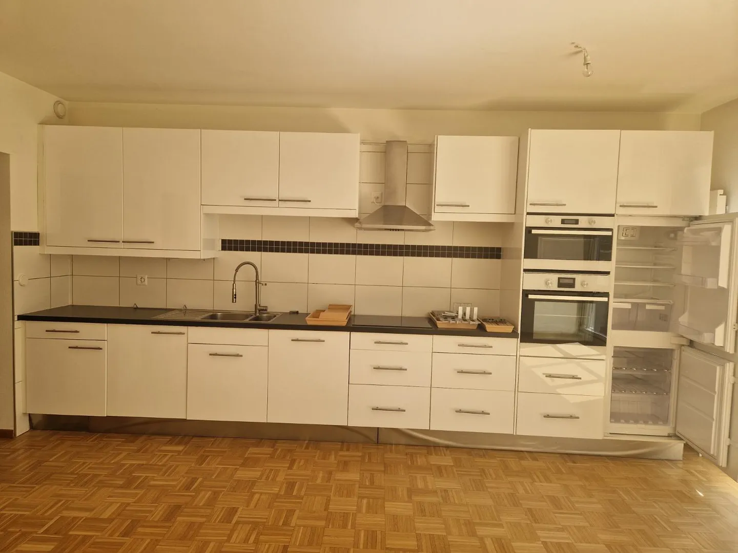 4-room apartment - Photo 1 of 6