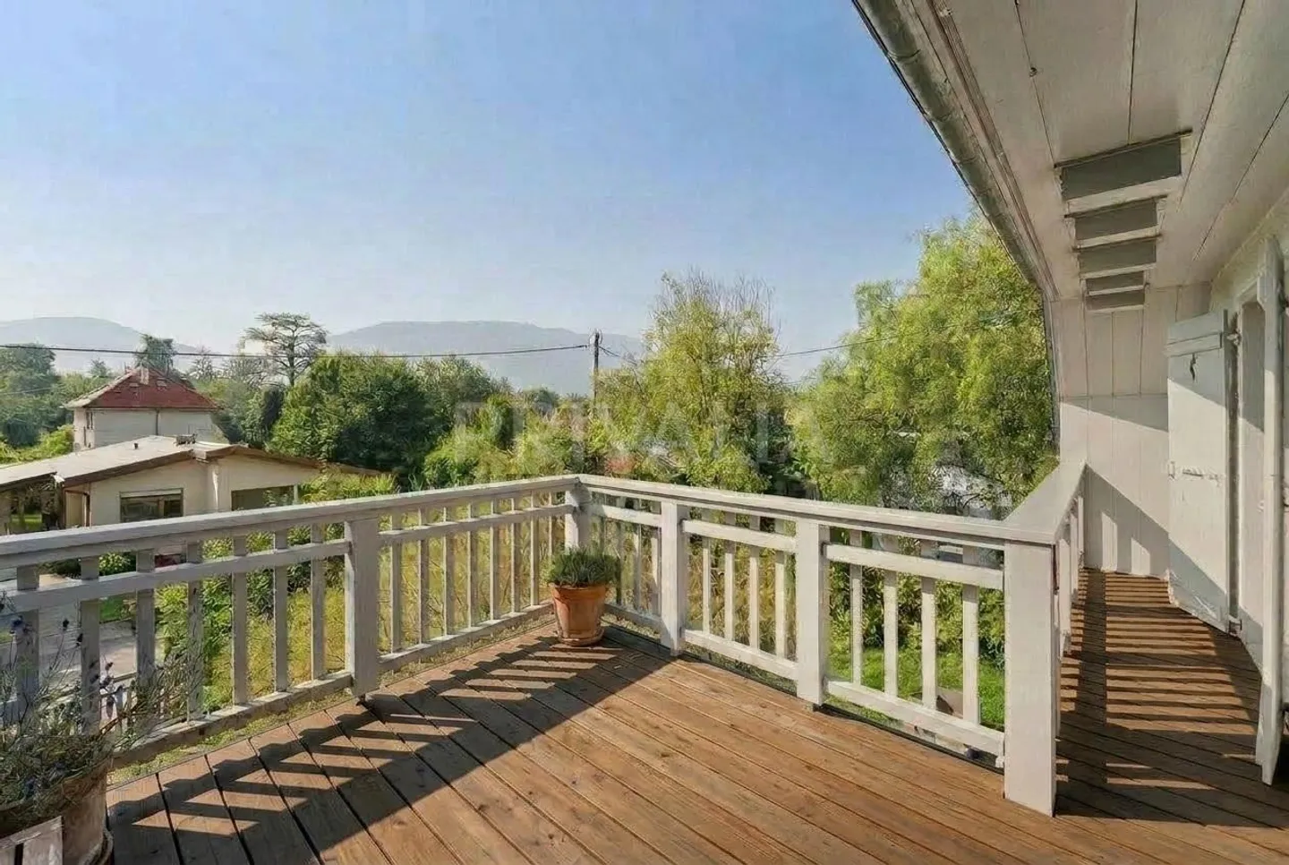 Charming detached house in the heart of Conches - Photo 4 of 6