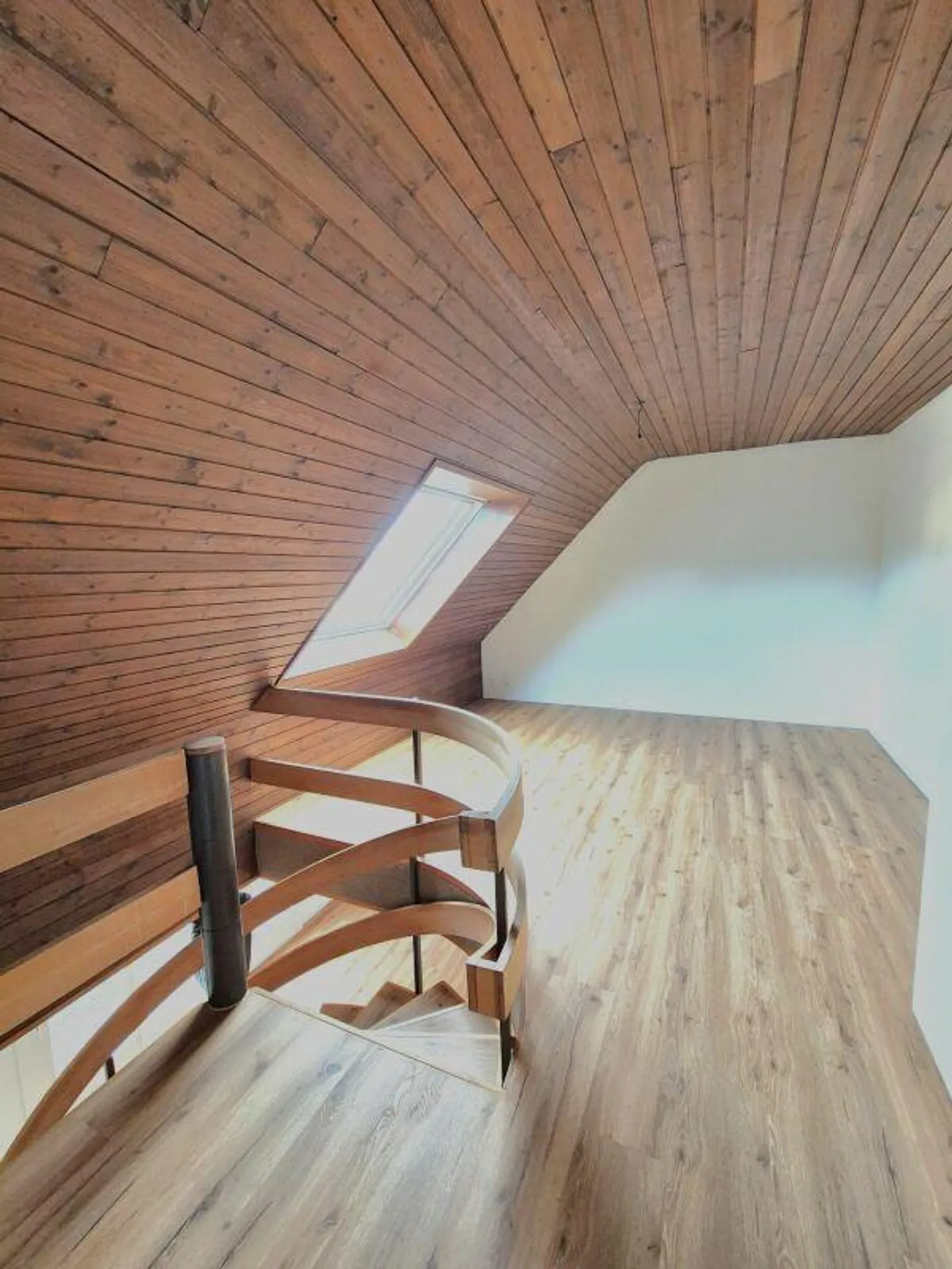 Appartamento duplex di 2 camere a Lucerna - Foto 3 di 9