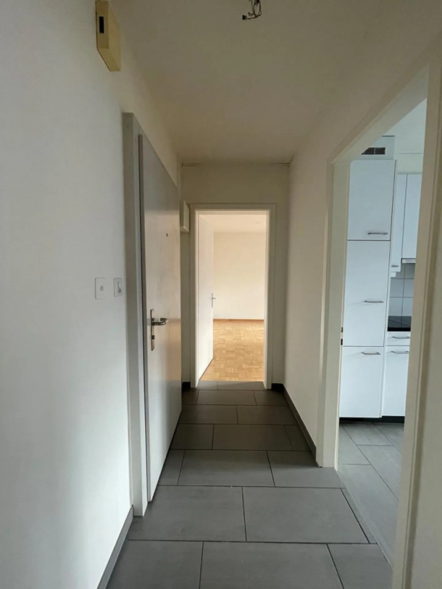 Appartamento tranquillo con 2 camere vicino al Reno - Foto 5 di 6