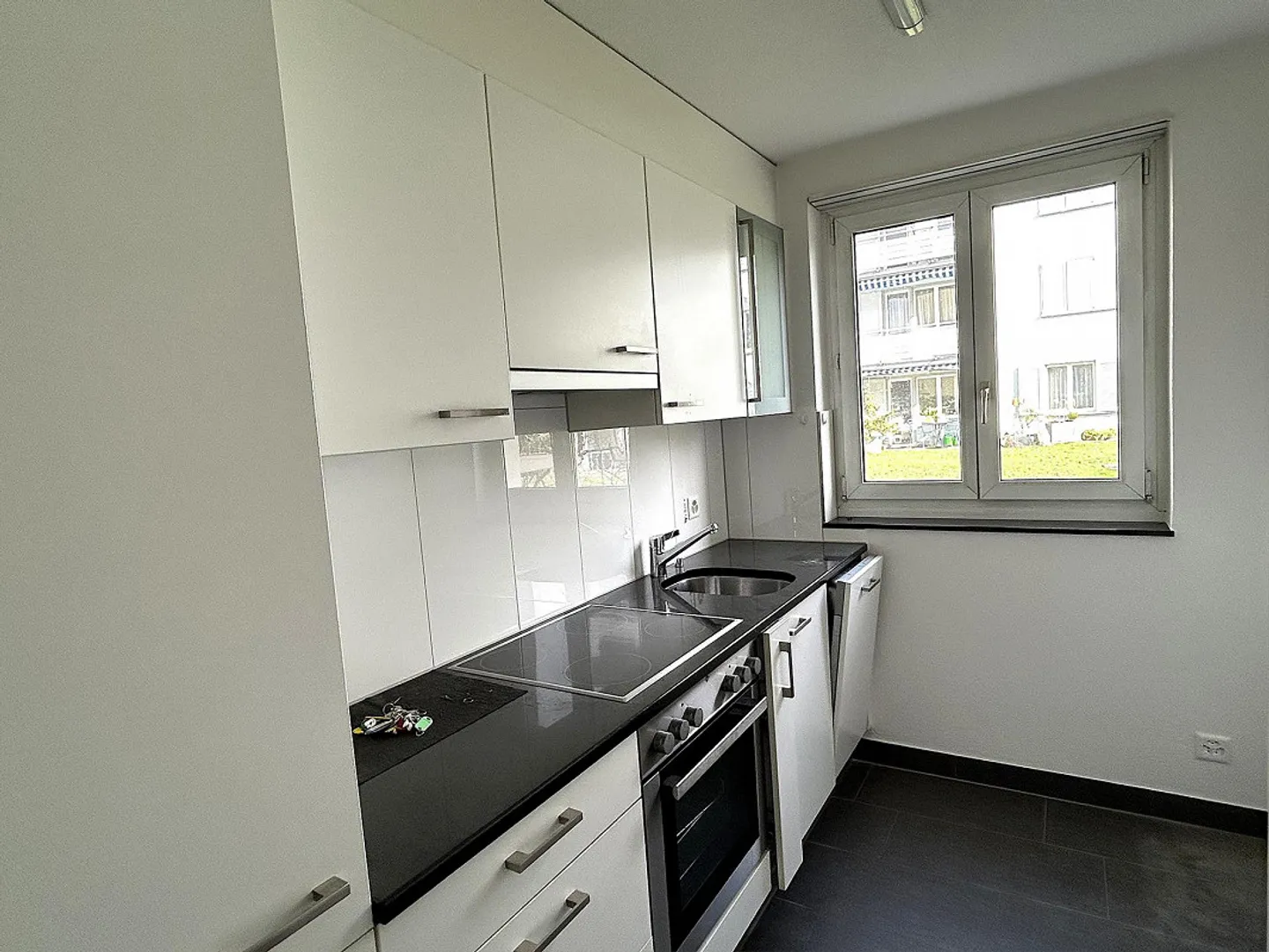 frisch renovierte 3-Zimmer-Wohnung in Hochparterre - Foto 2 von 12