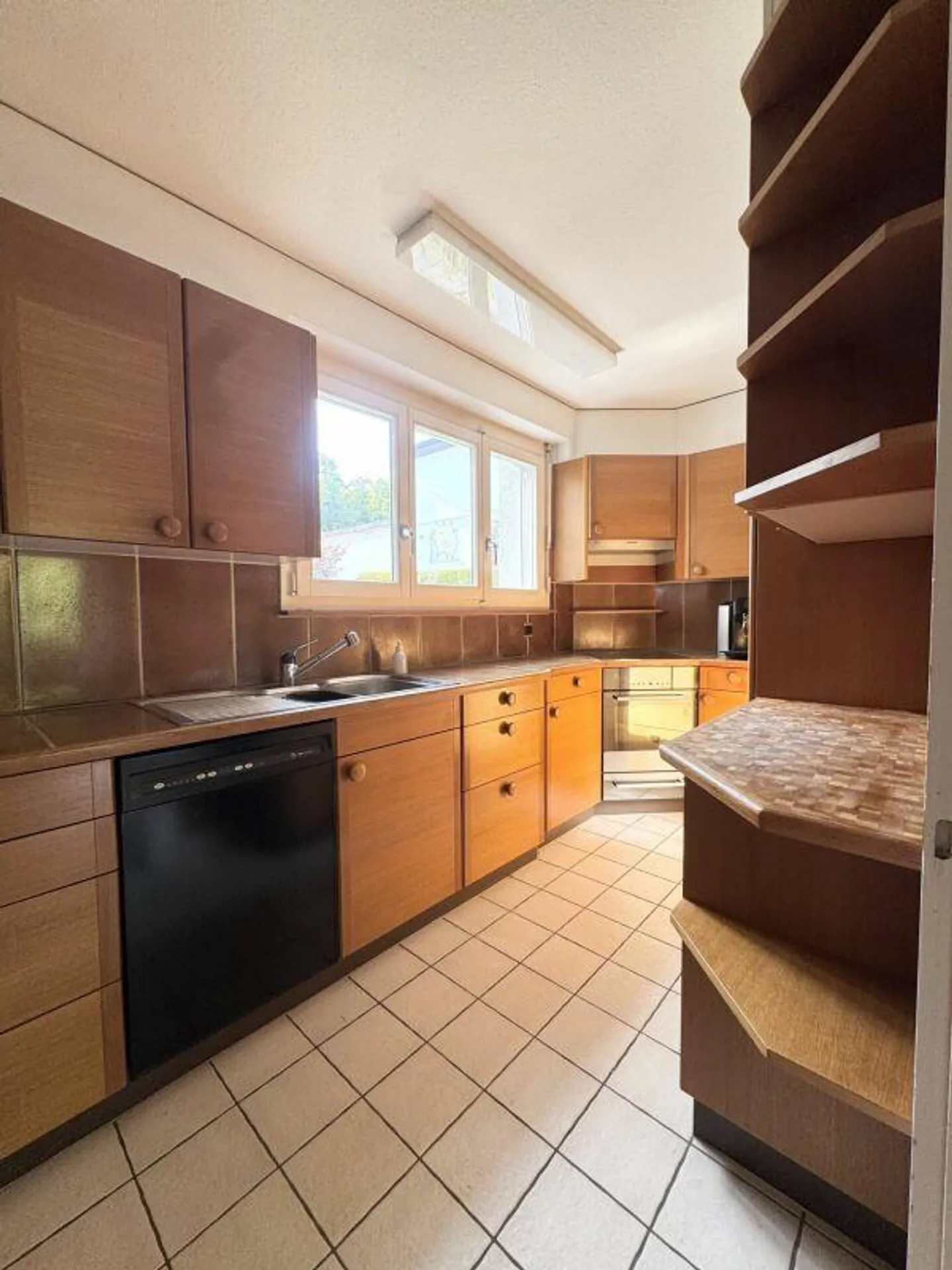 Casa unifamiliare ristrutturata di recente a Unterentfelden - Foto 14 di 30