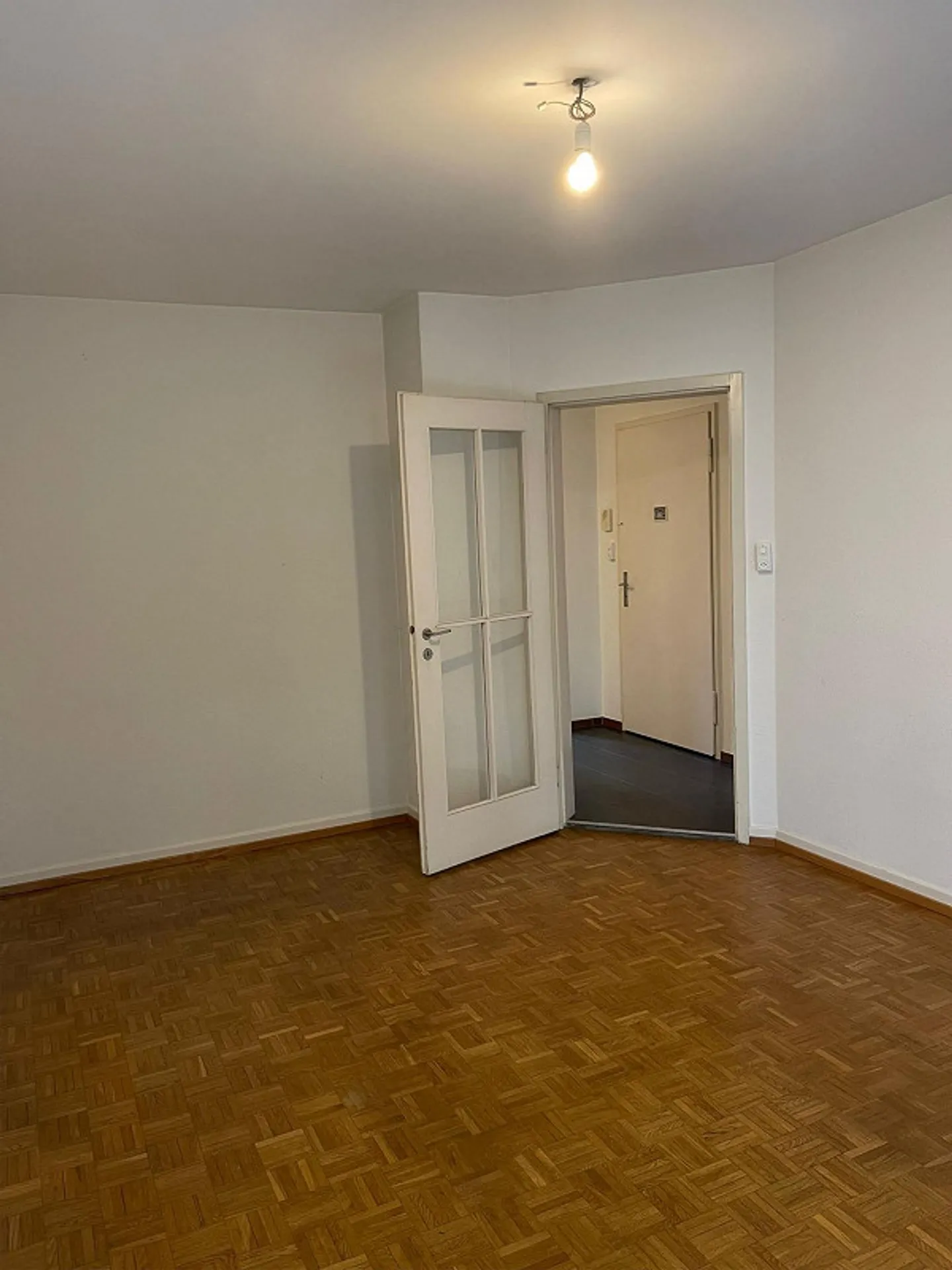 Appartamento accogliente in un vecchio edificio - Foto 3 di 7