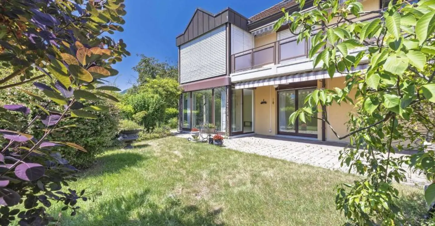 Superbo appartamento 4.5 con terrazza - a due passi da Vevey - Foto 1 di 12