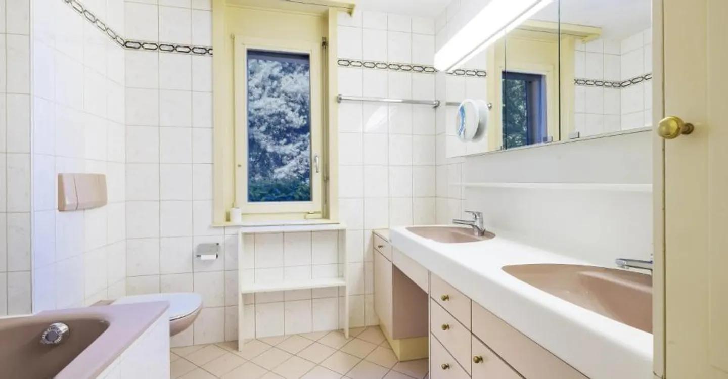 Superbo appartamento 4.5 con terrazza - a due passi da Vevey - Foto 10 di 12